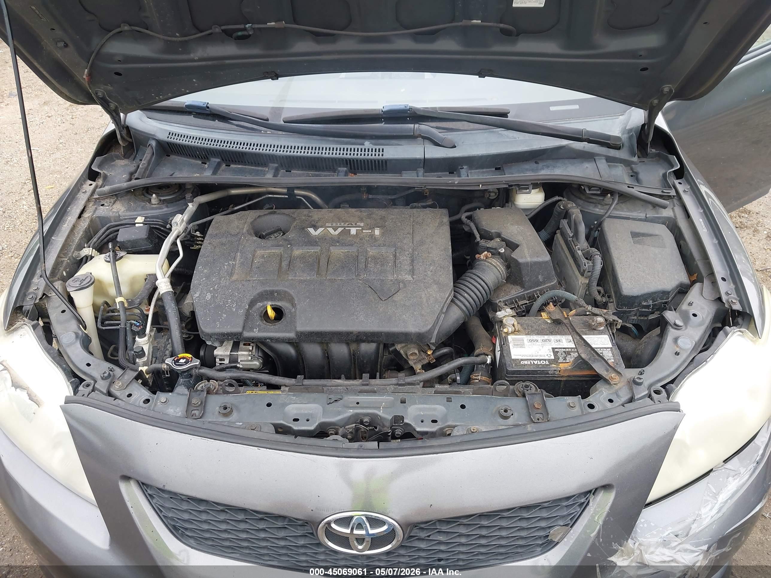 TOYOTA COROLLA image 10