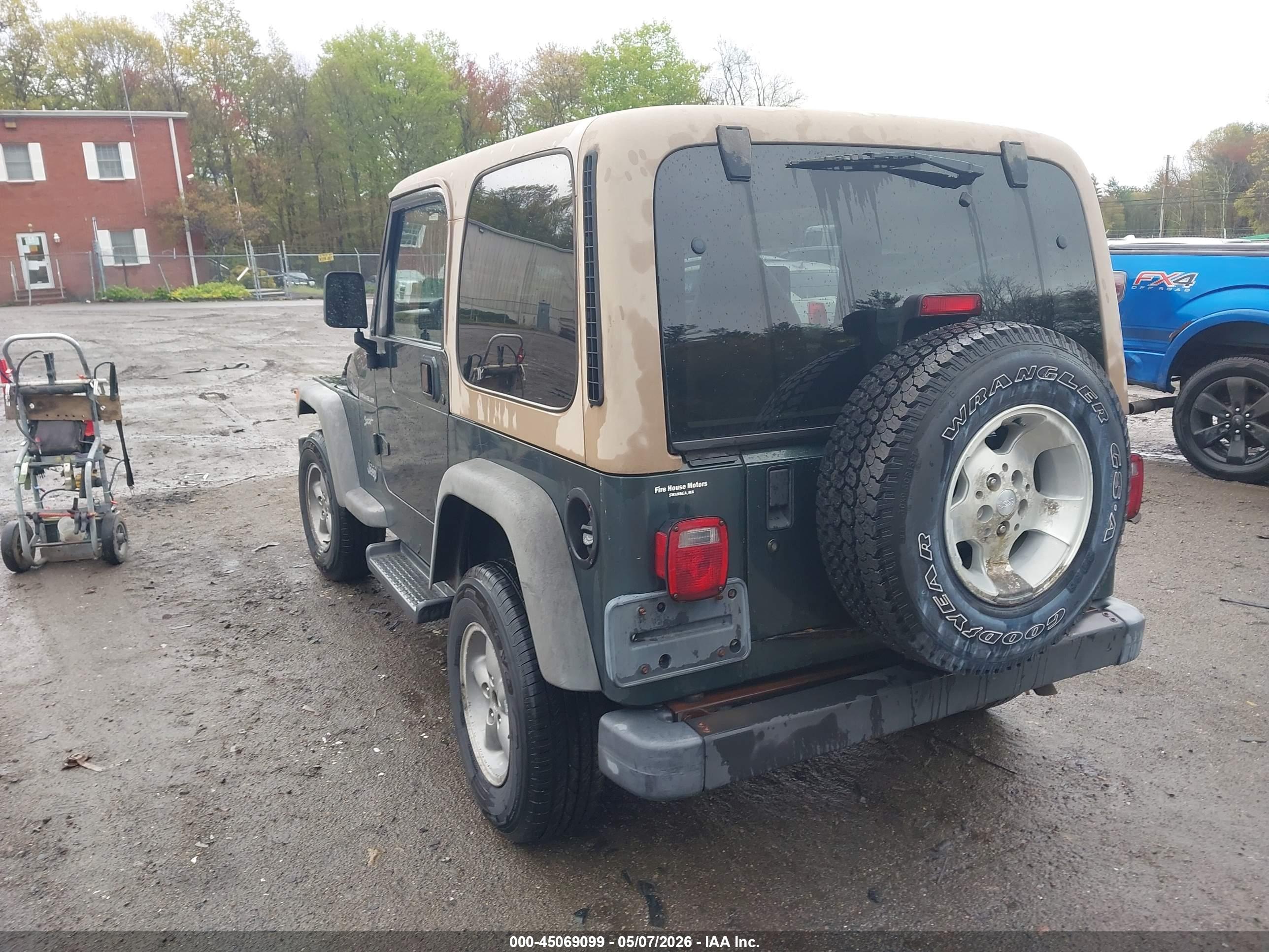 JEEP WRANGLER image 3