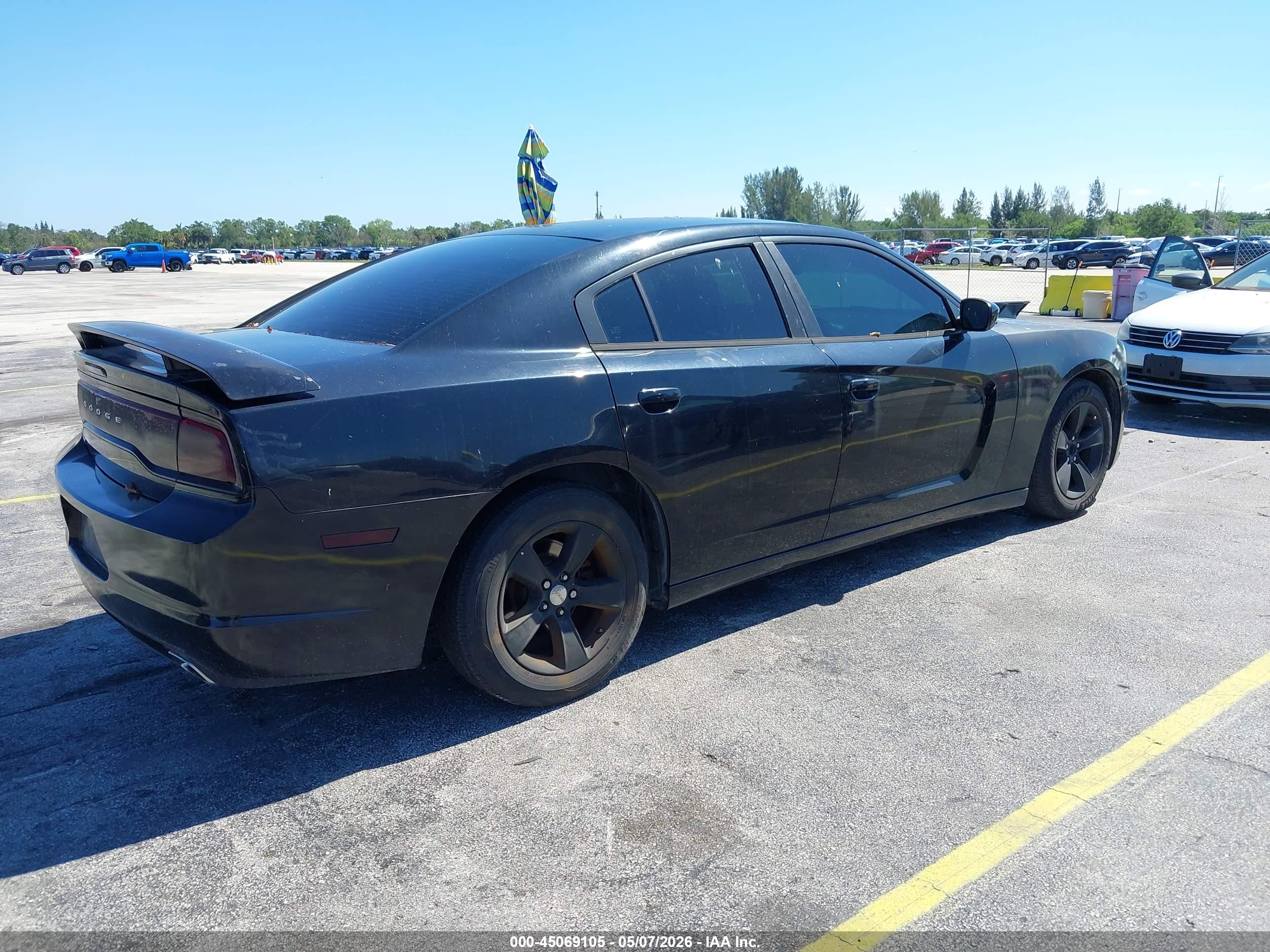 DODGE CHARGER image 4