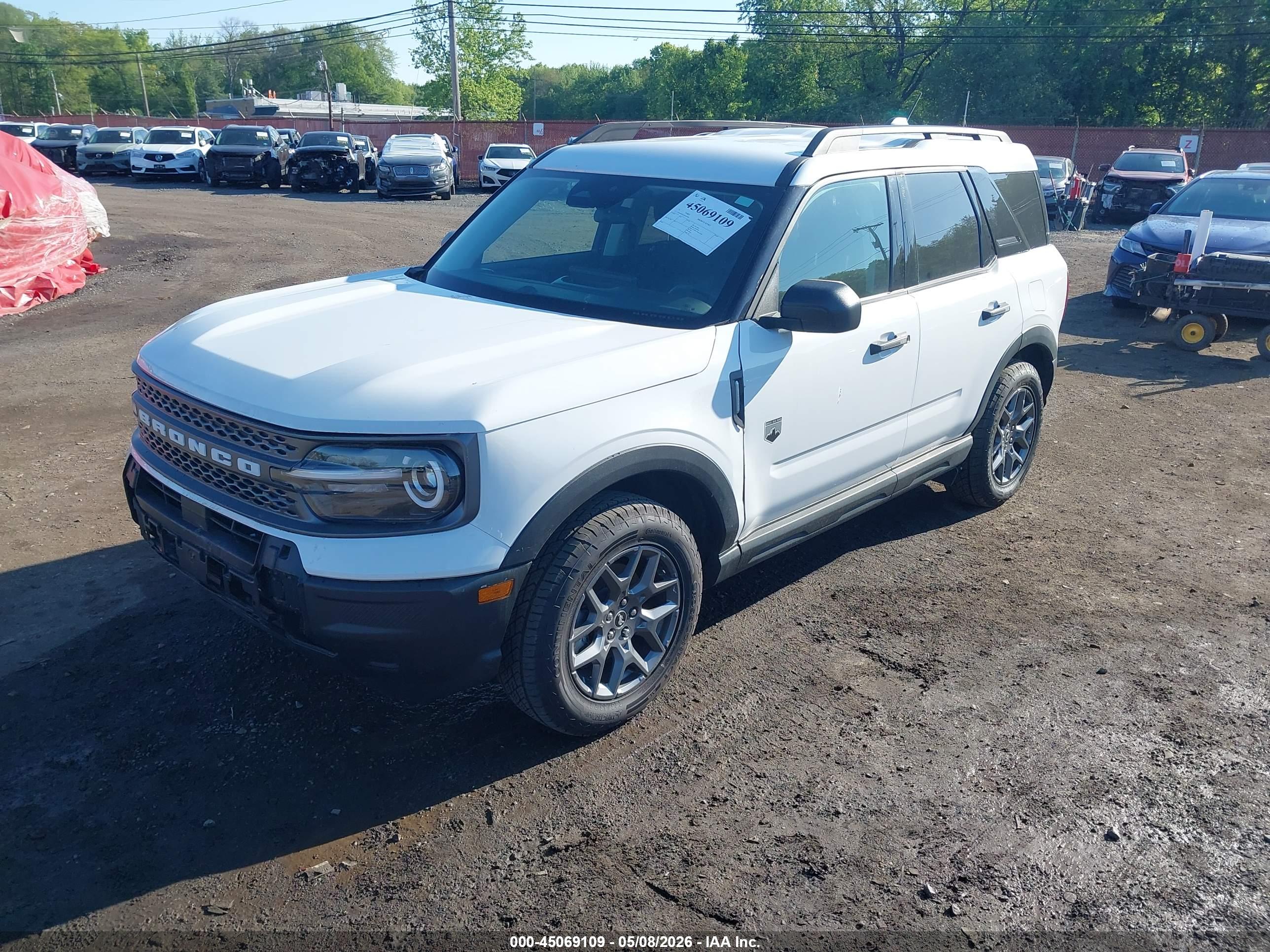 FORD BRONCO image 2
