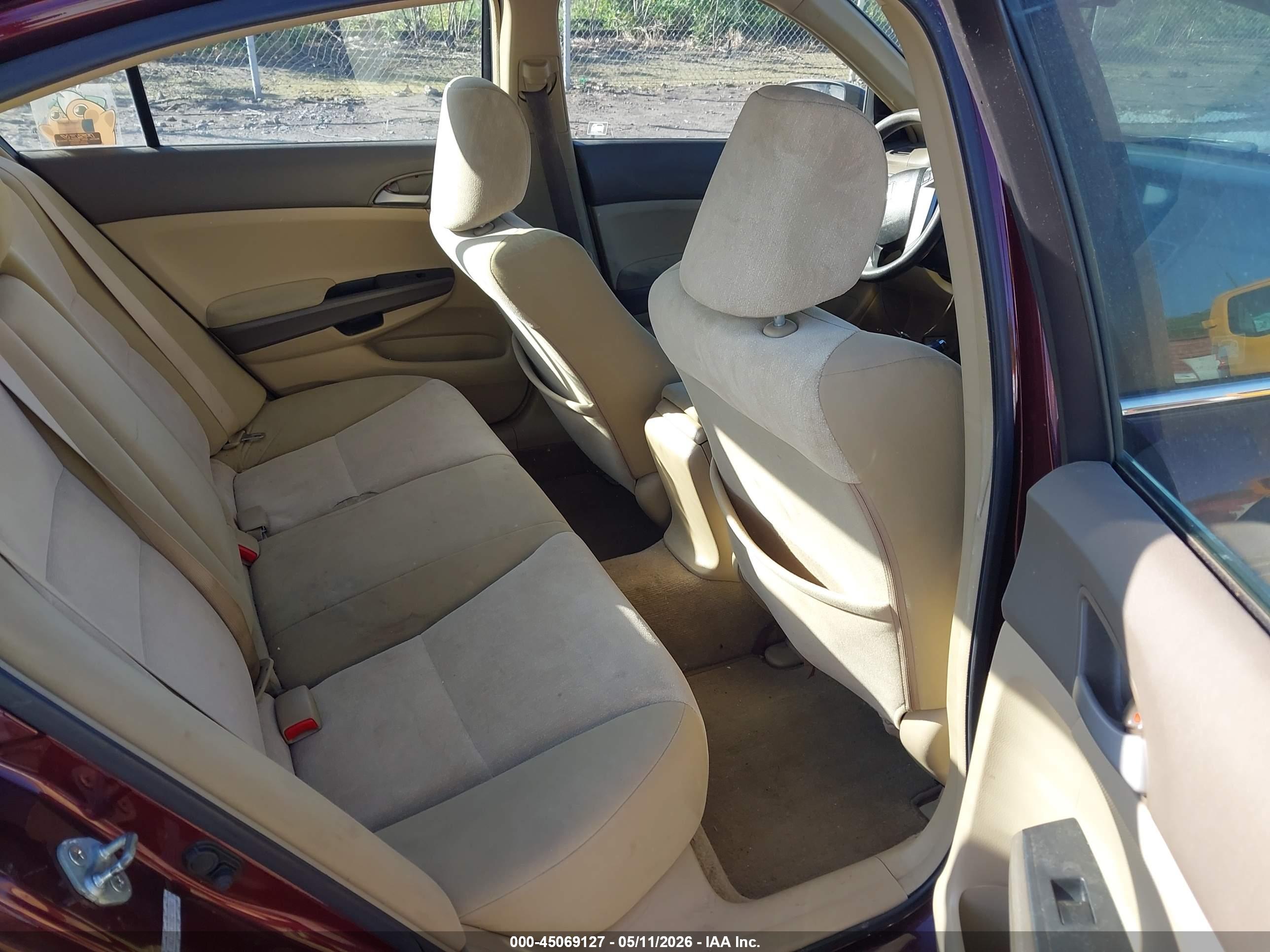 HONDA ACCORD image 8