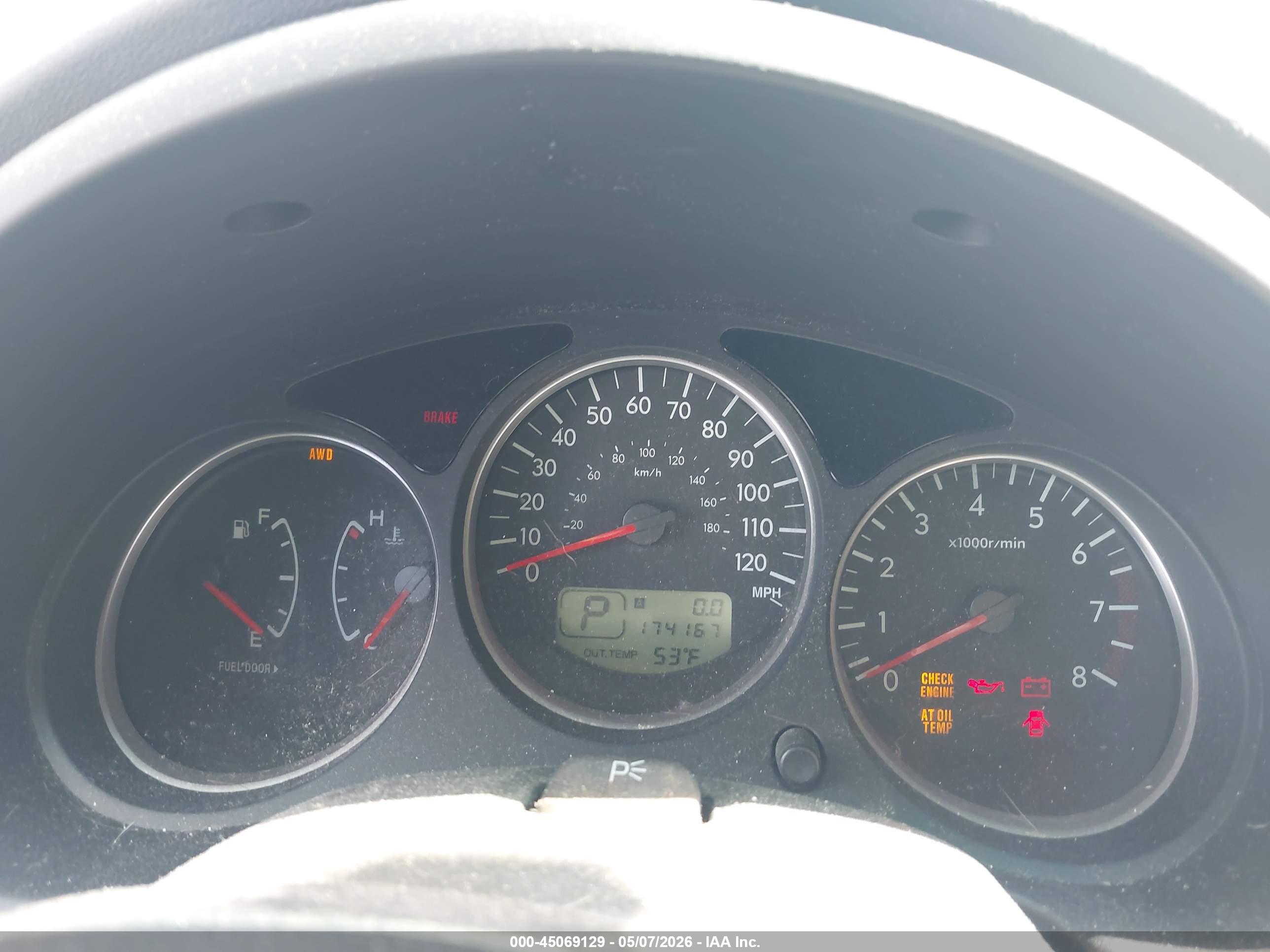 SUBARU FORESTER image 7