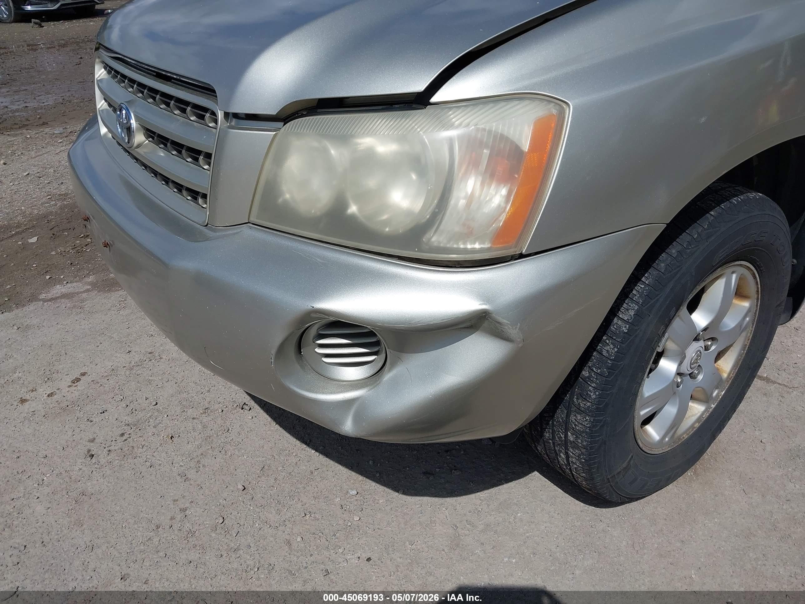 TOYOTA HIGHLANDER image 6