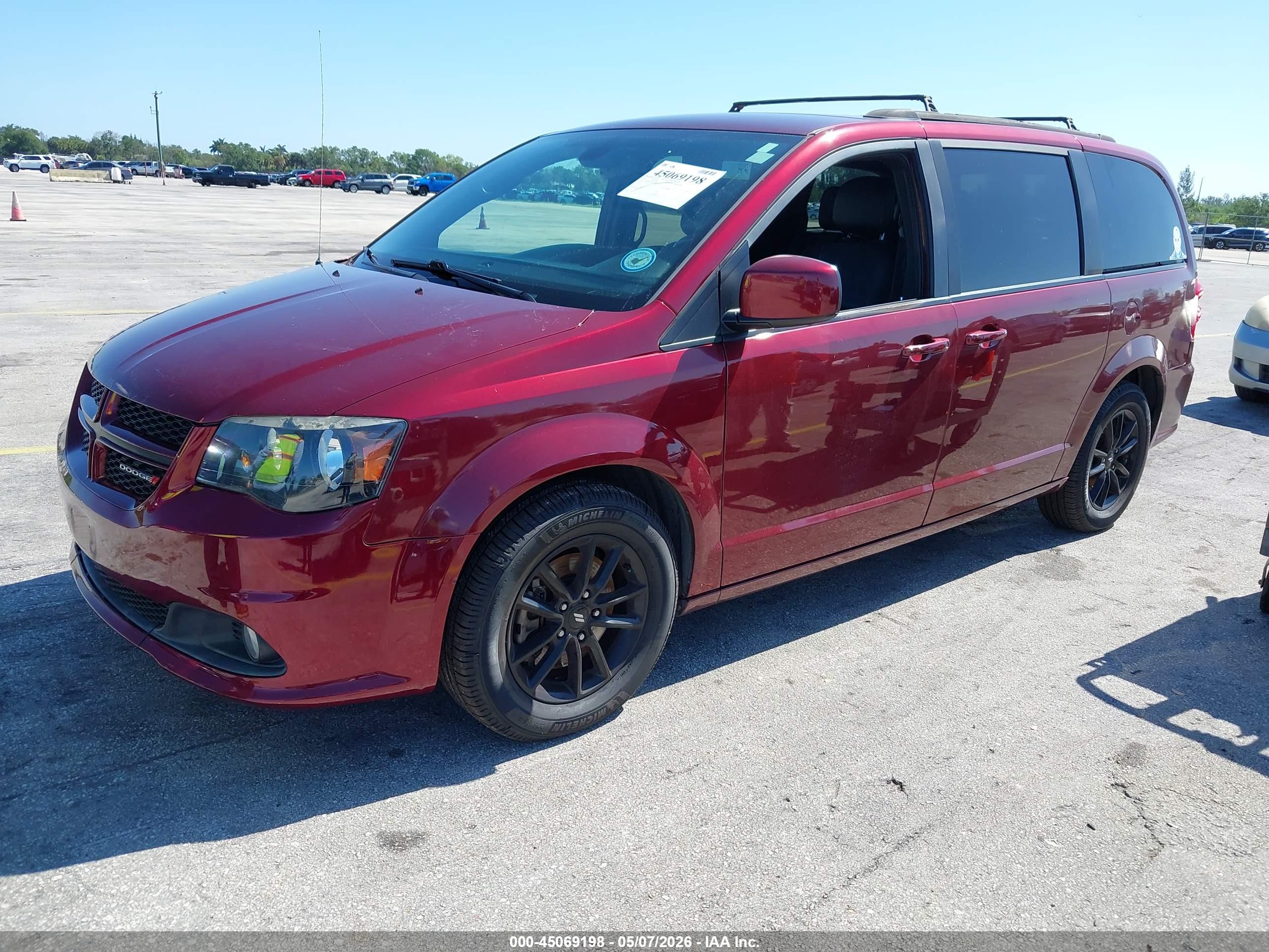 DODGE GRAND image 2