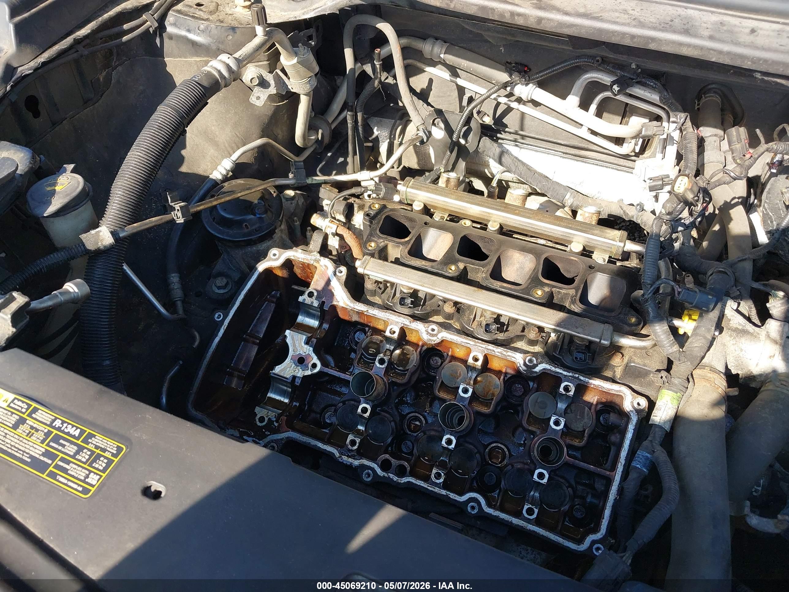 FORD EXPLORER image 6