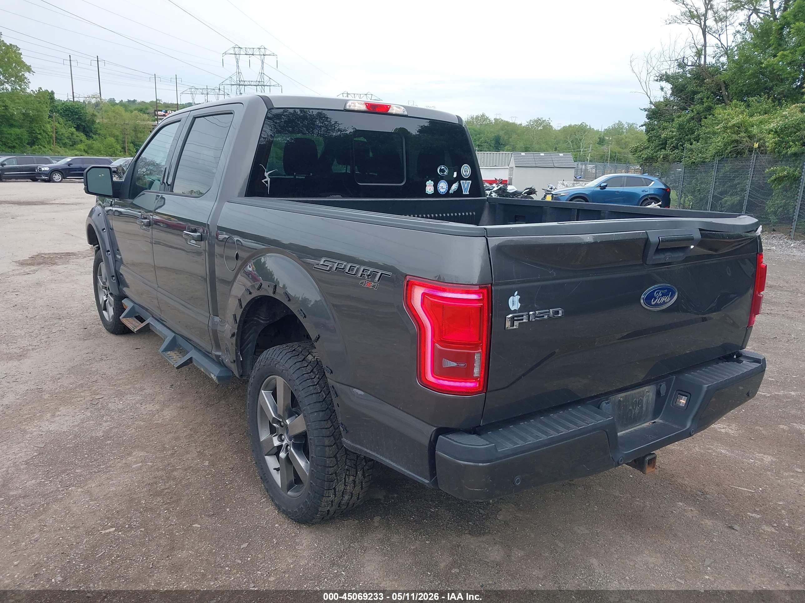 FORD F-150 image 3