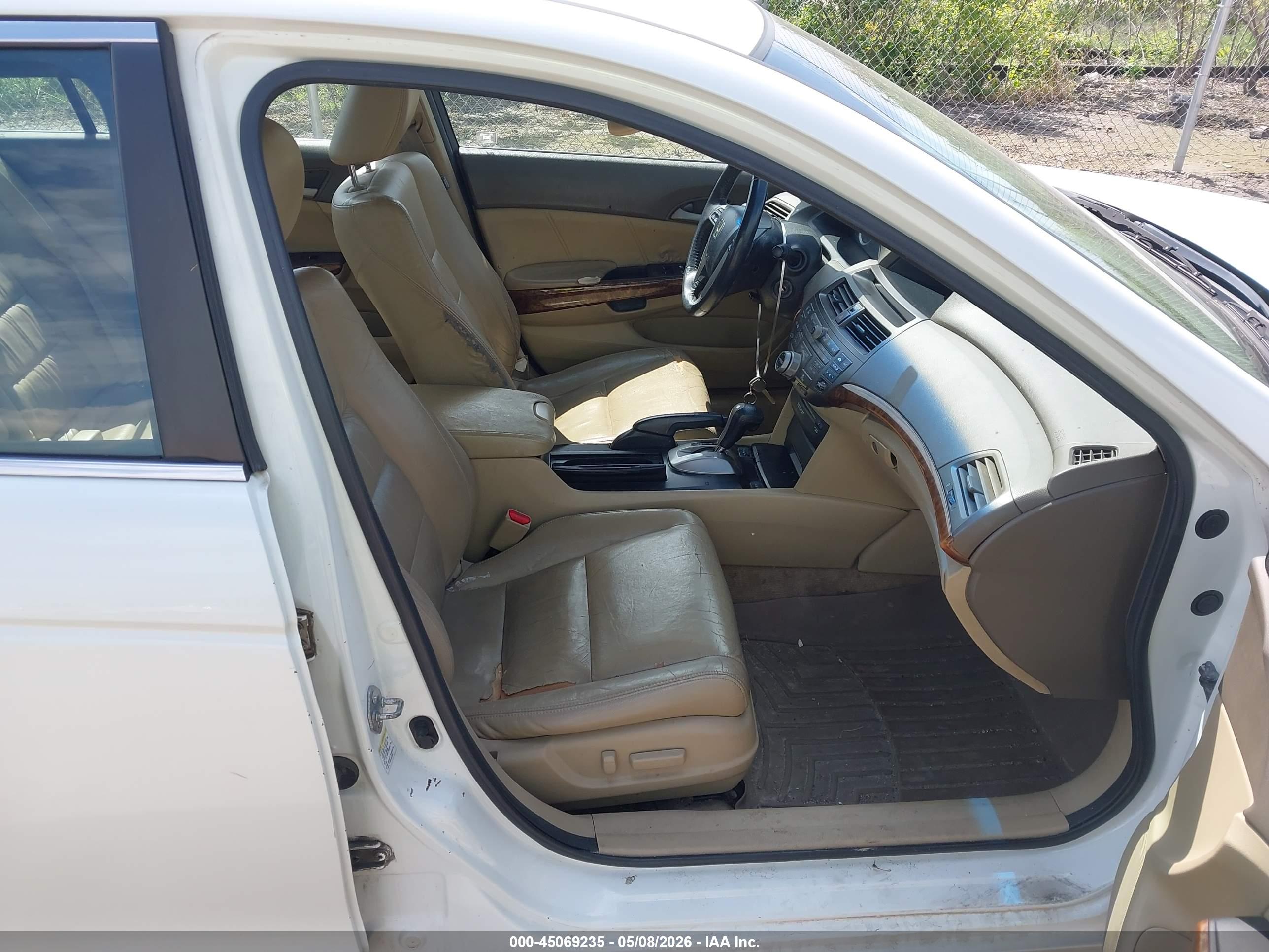 HONDA ACCORD image 5
