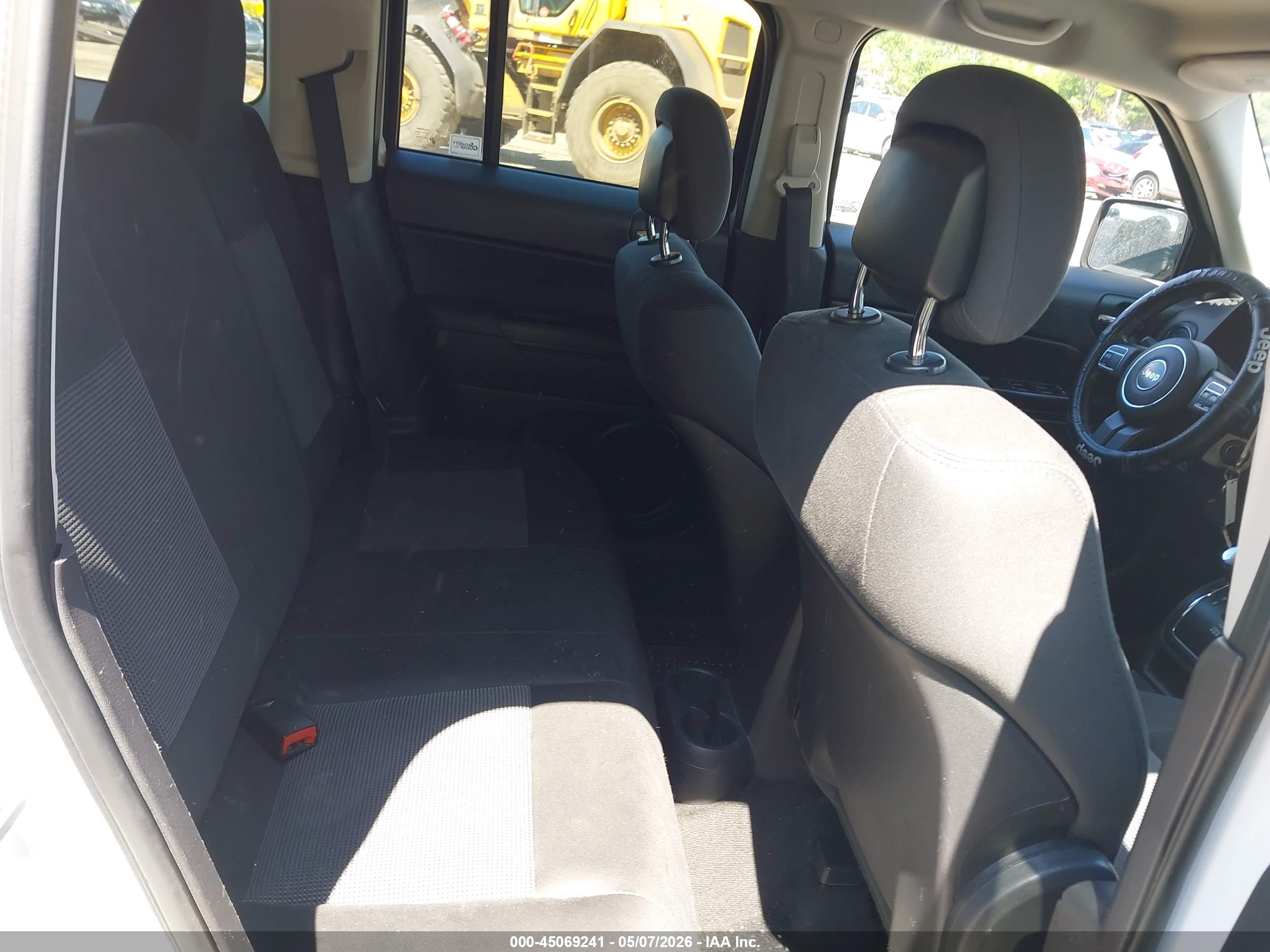 JEEP PATRIOT image 8