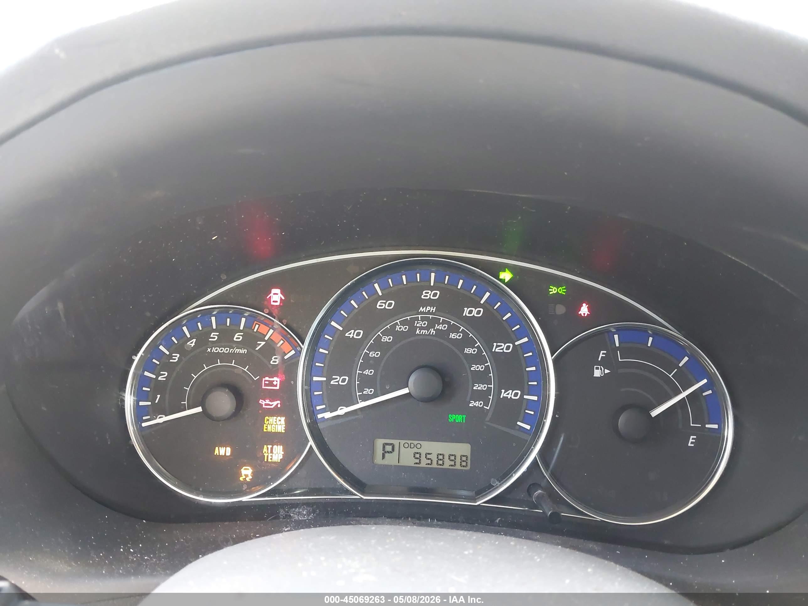 SUBARU FORESTER image 7