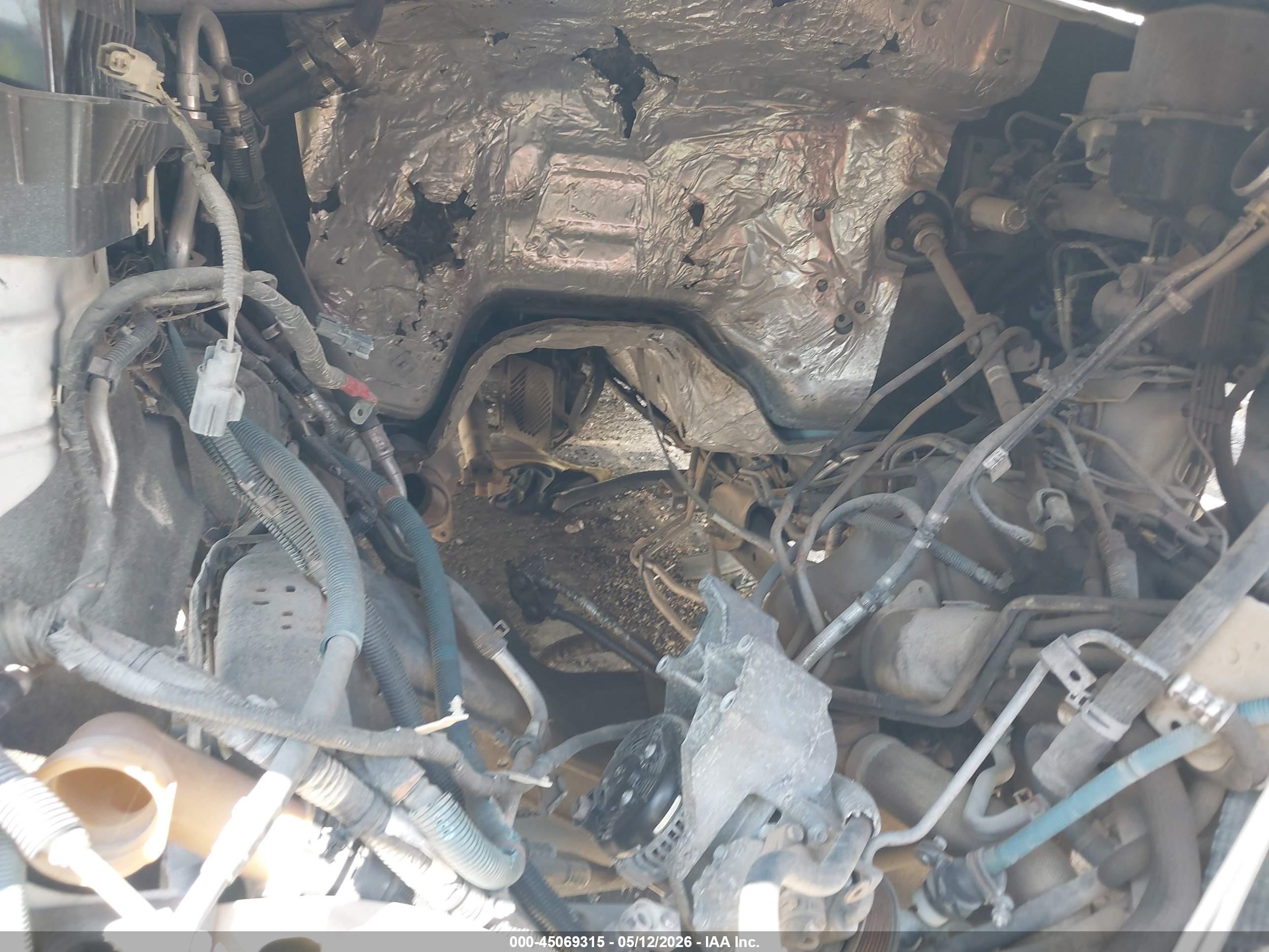 FORD F-550 image 10