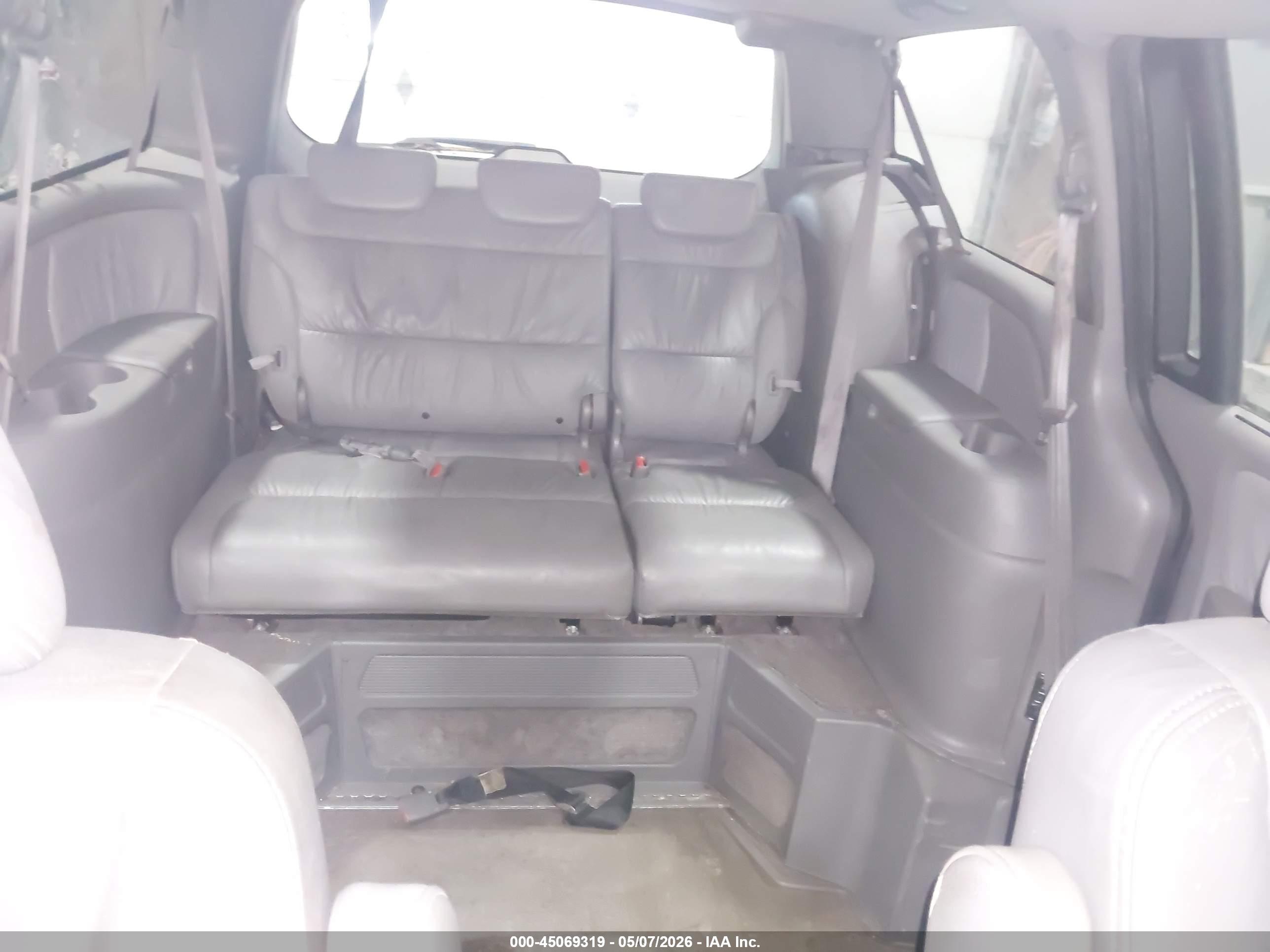 HONDA ODYSSEY image 8