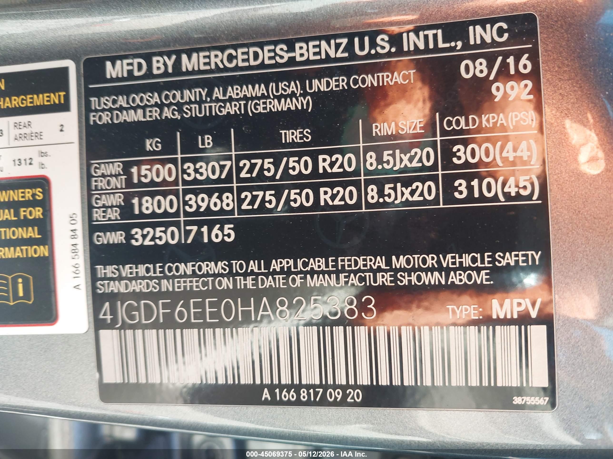 MERCEDES-BENZ GLS image 9
