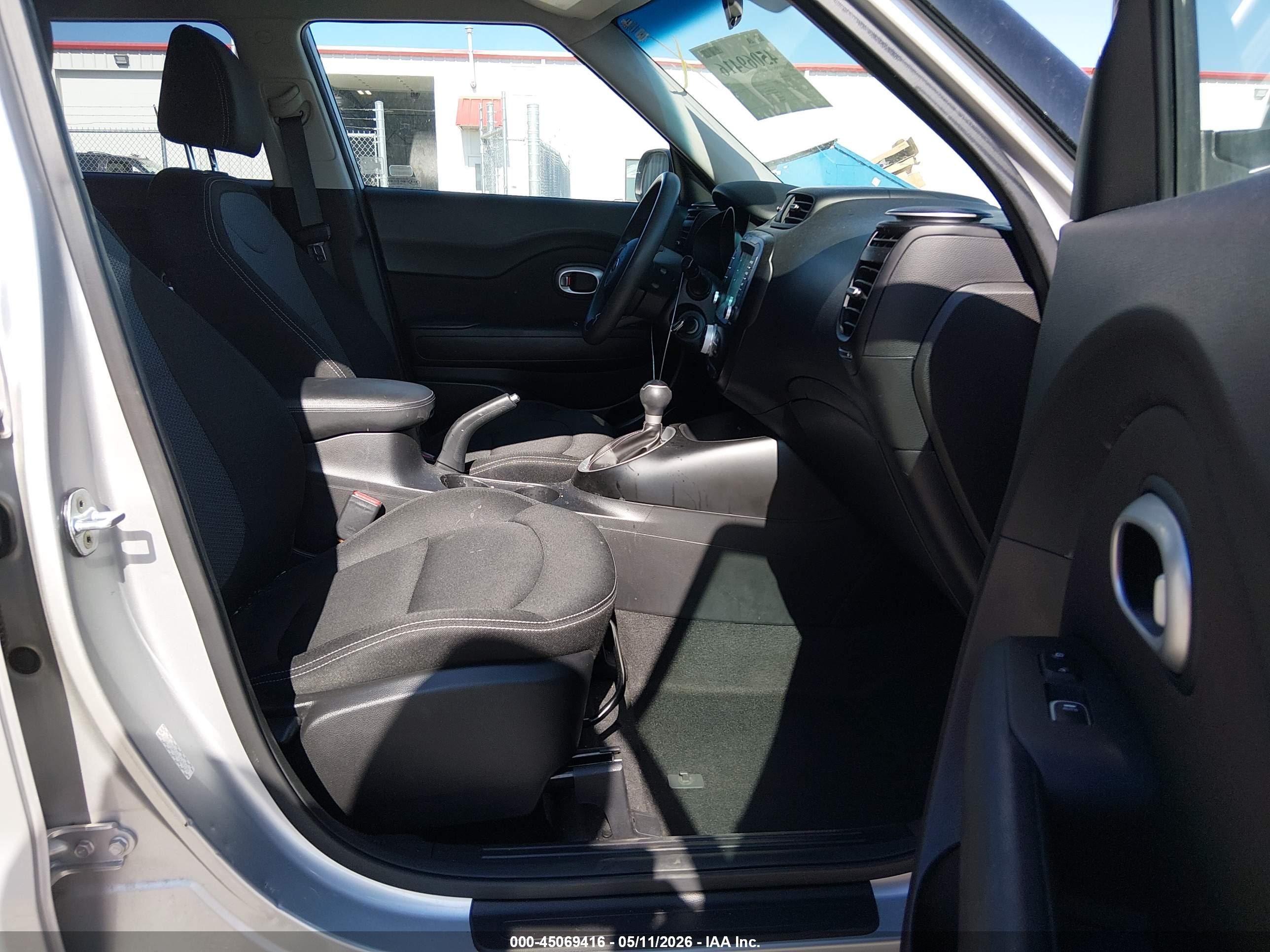 KIA SOUL image 5
