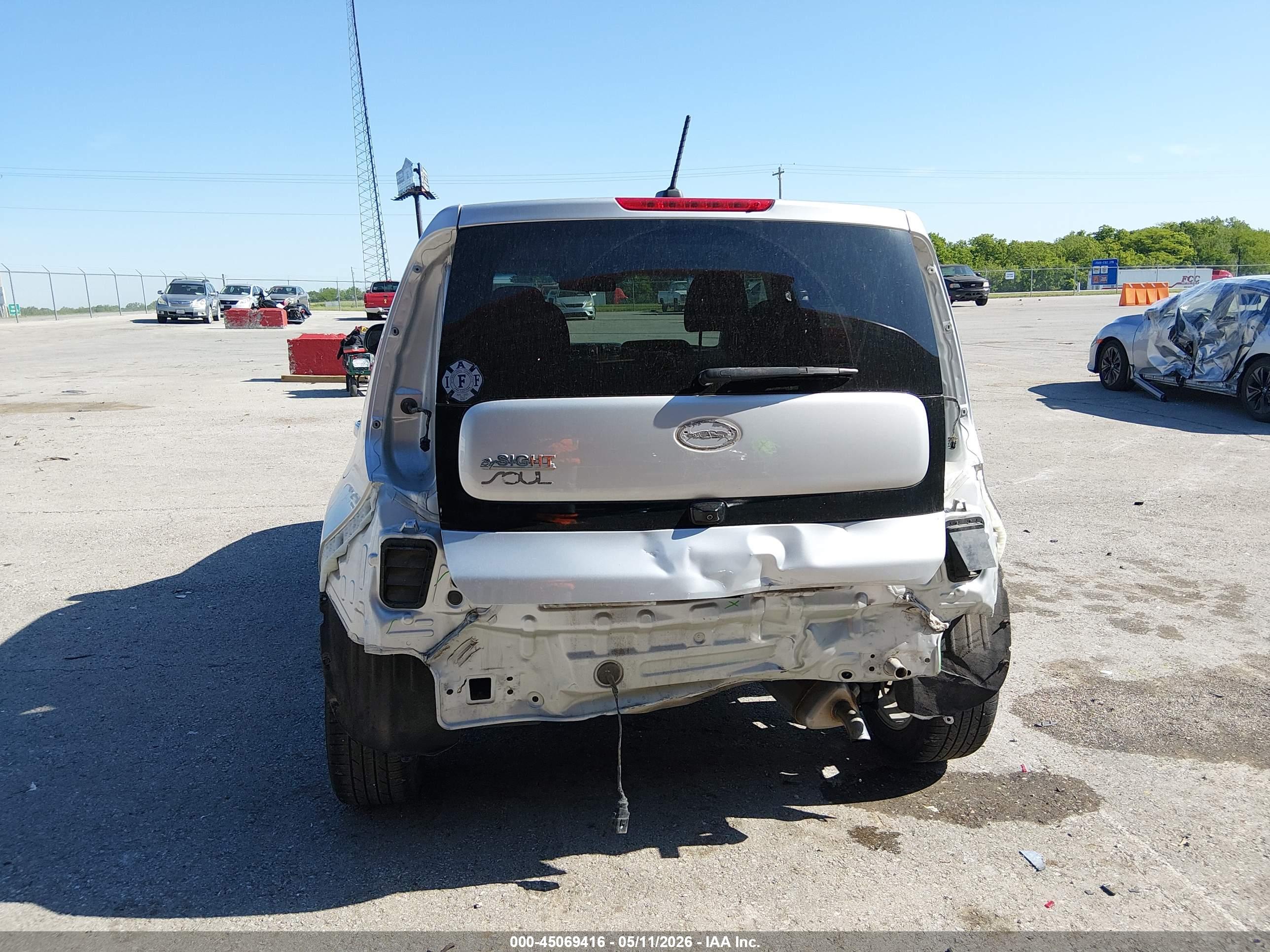 KIA SOUL image 6