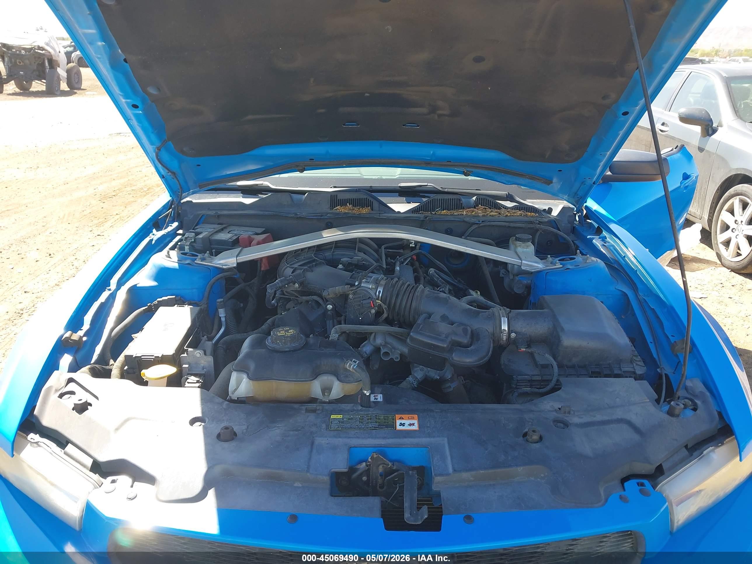 FORD MUSTANG image 10