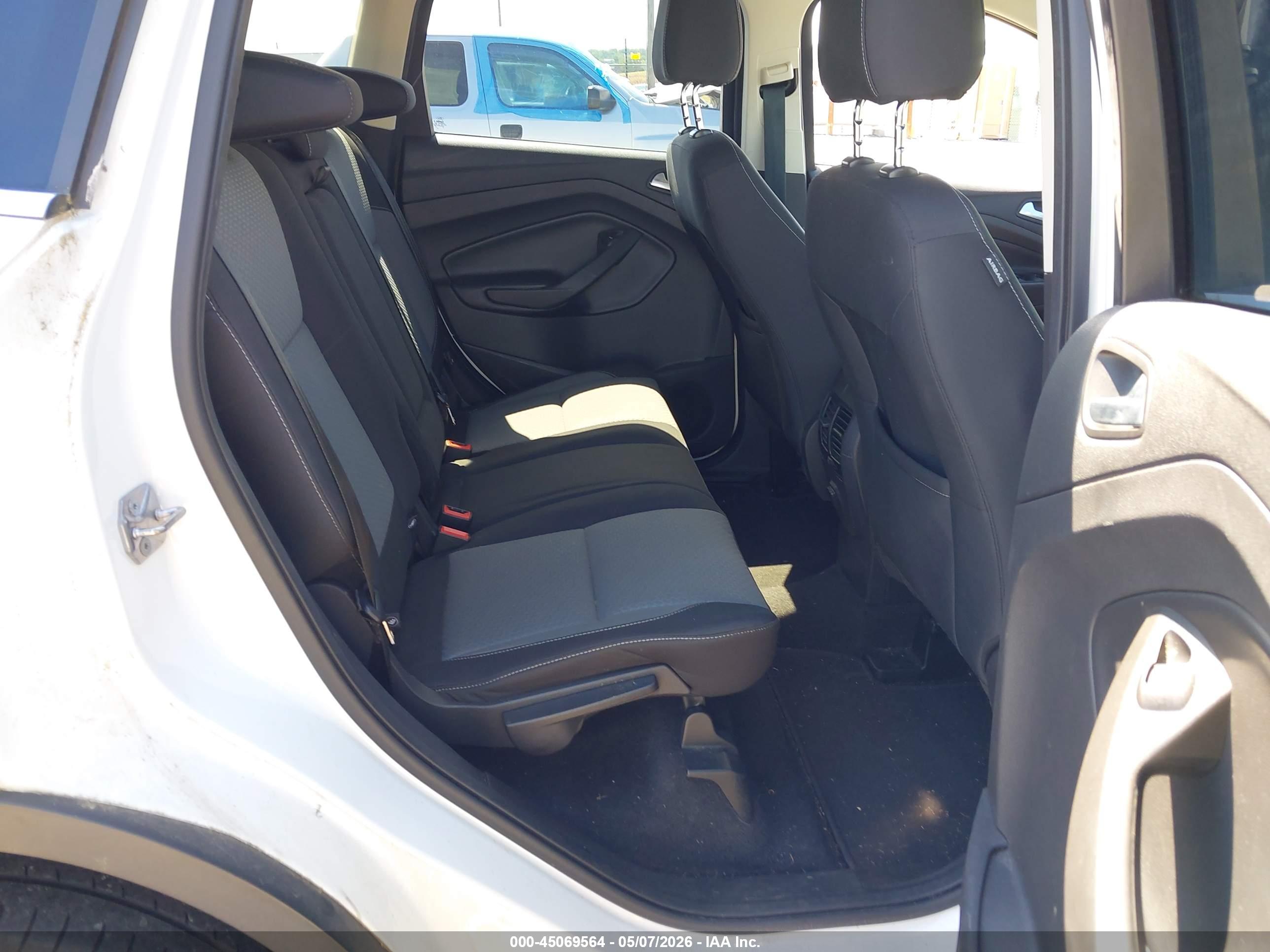 FORD ESCAPE image 8
