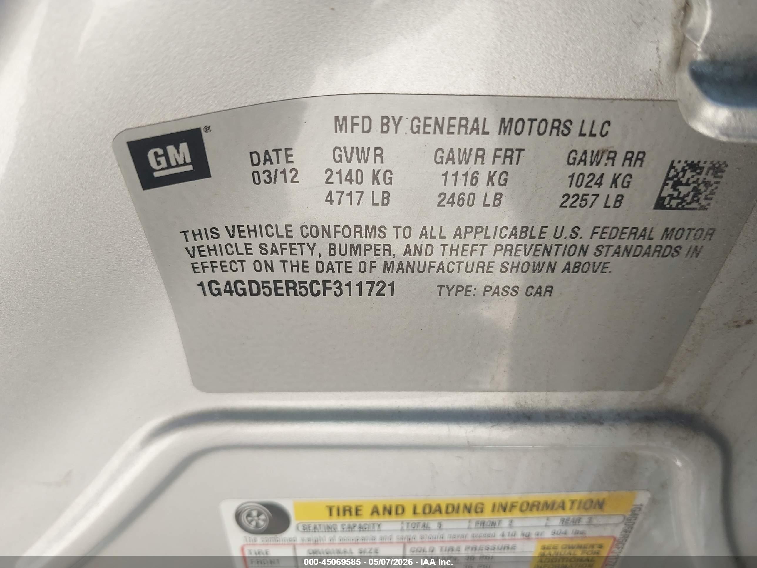 BUICK LACROSSE image 9