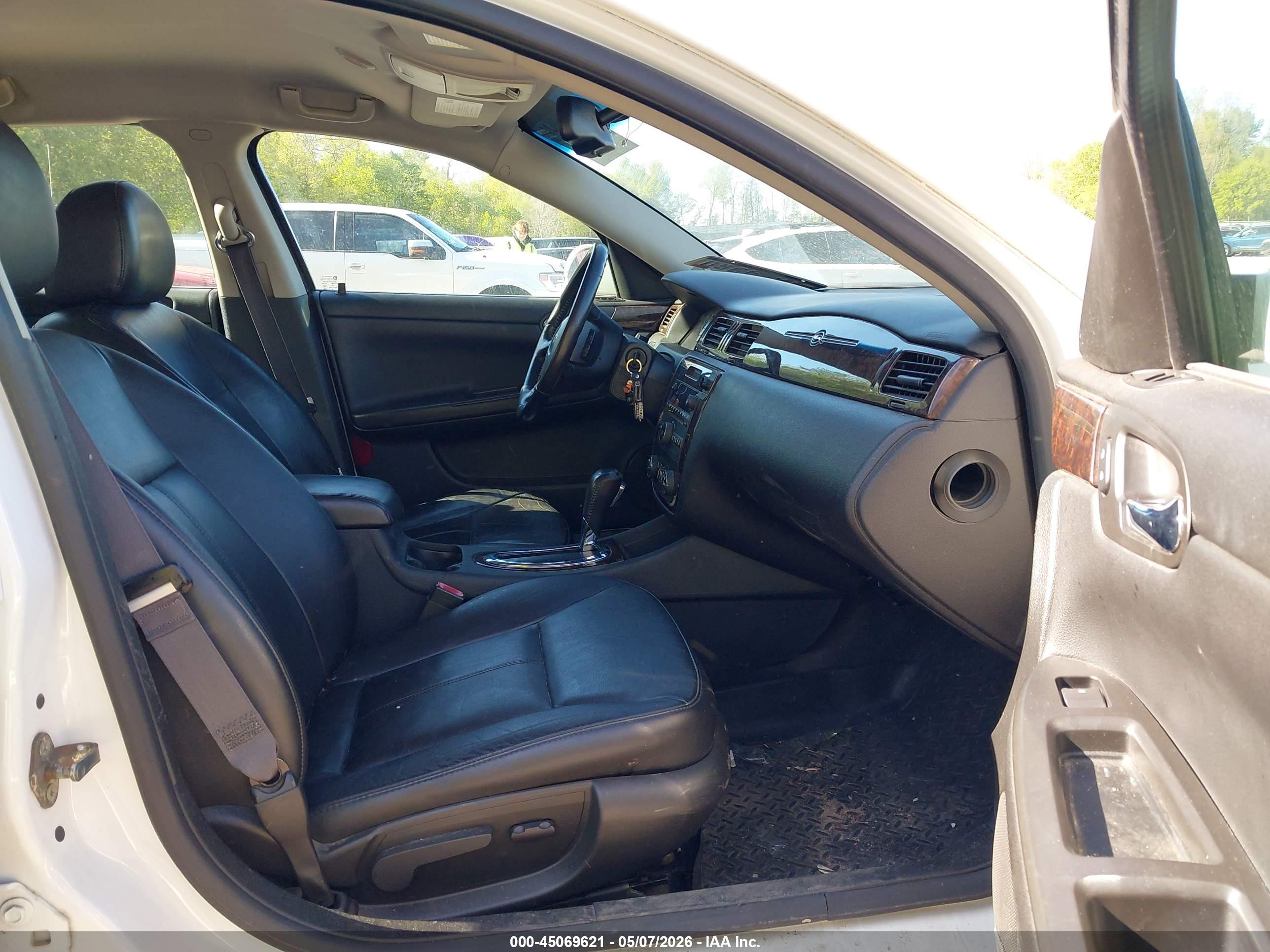 CHEVROLET IMPALA image 5