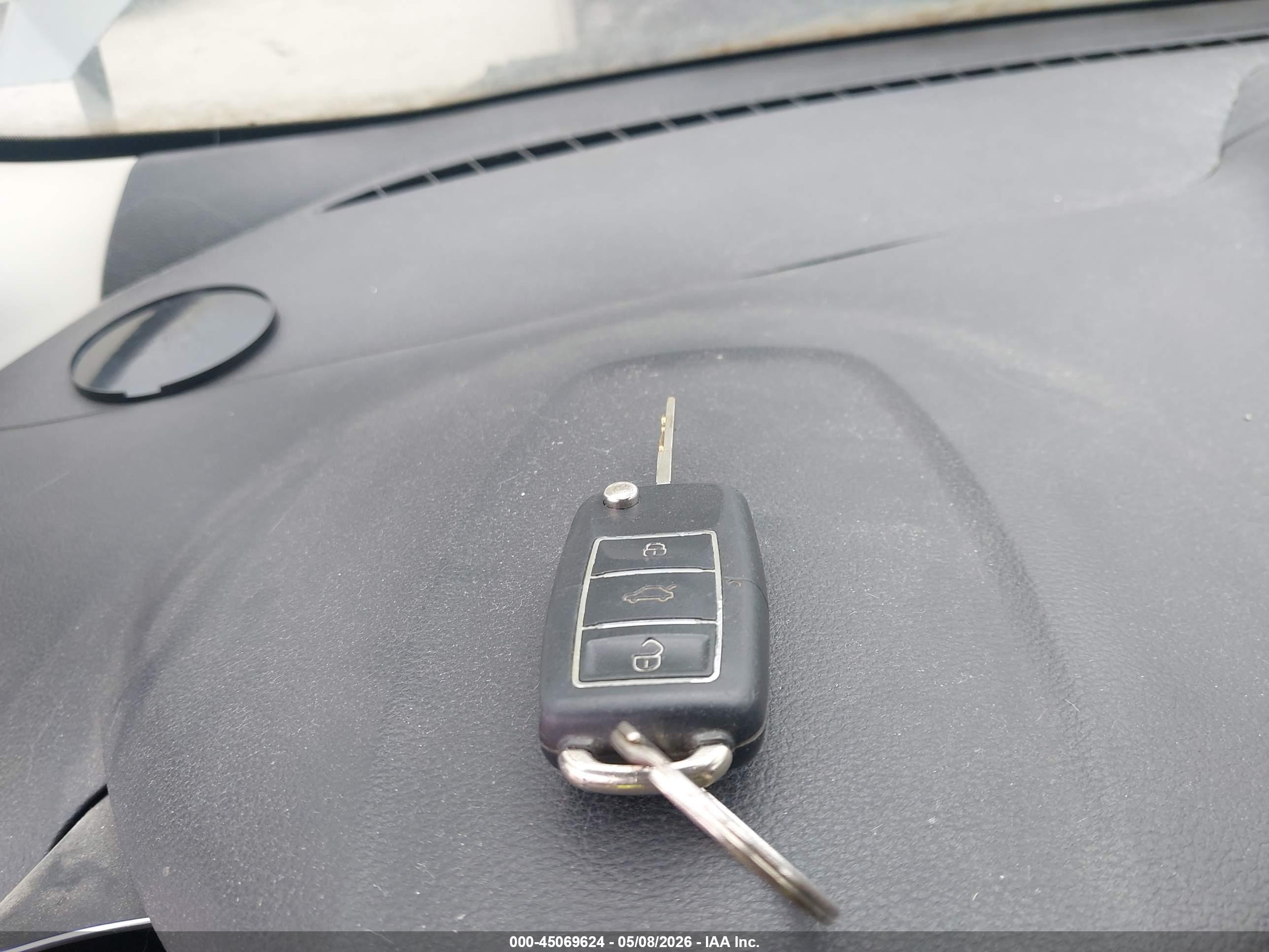 FORD ESCAPE image 11