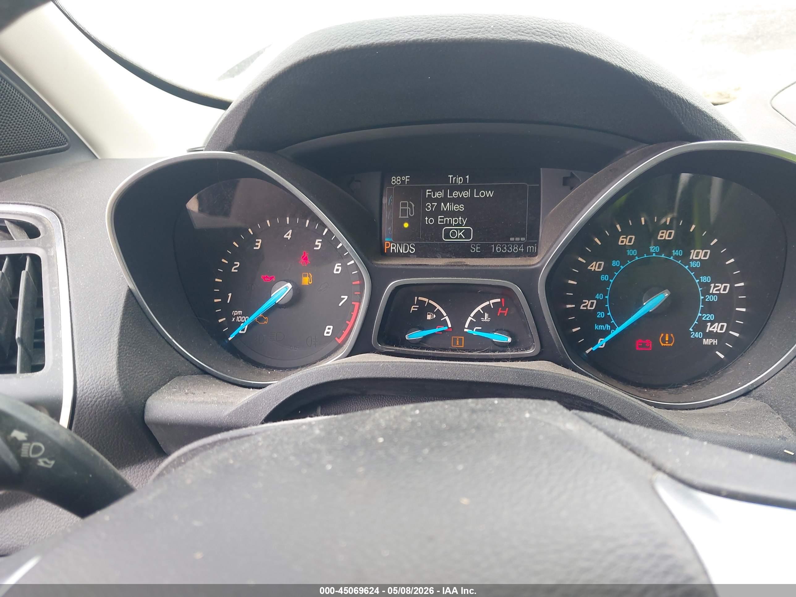 FORD ESCAPE image 7