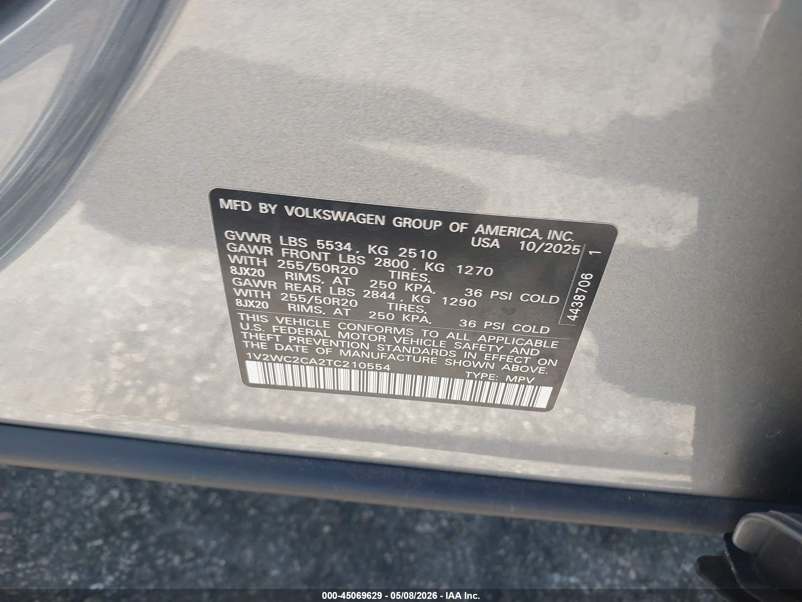 VOLKSWAGEN ATLAS image 9