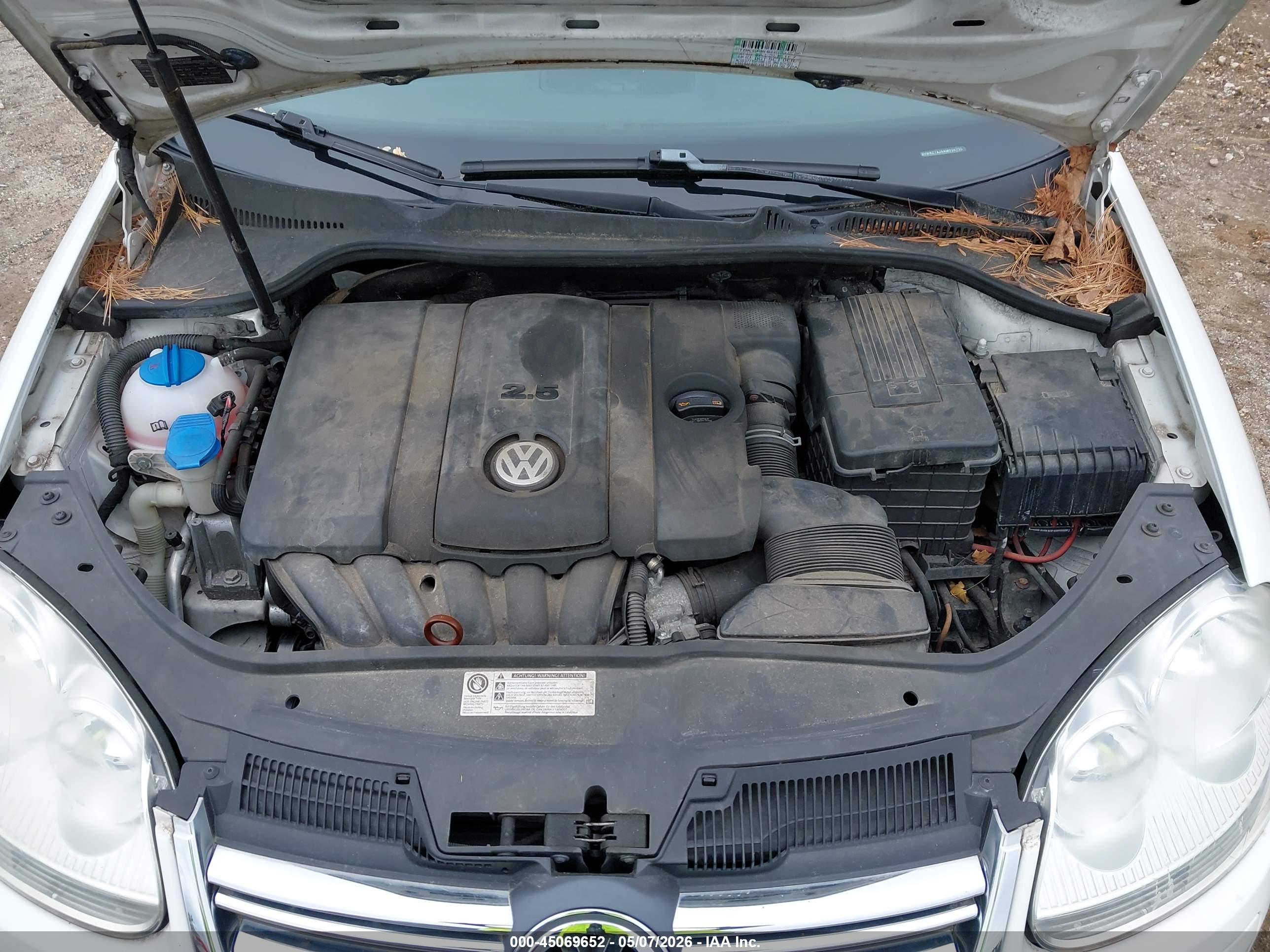 VOLKSWAGEN JETTA image 10