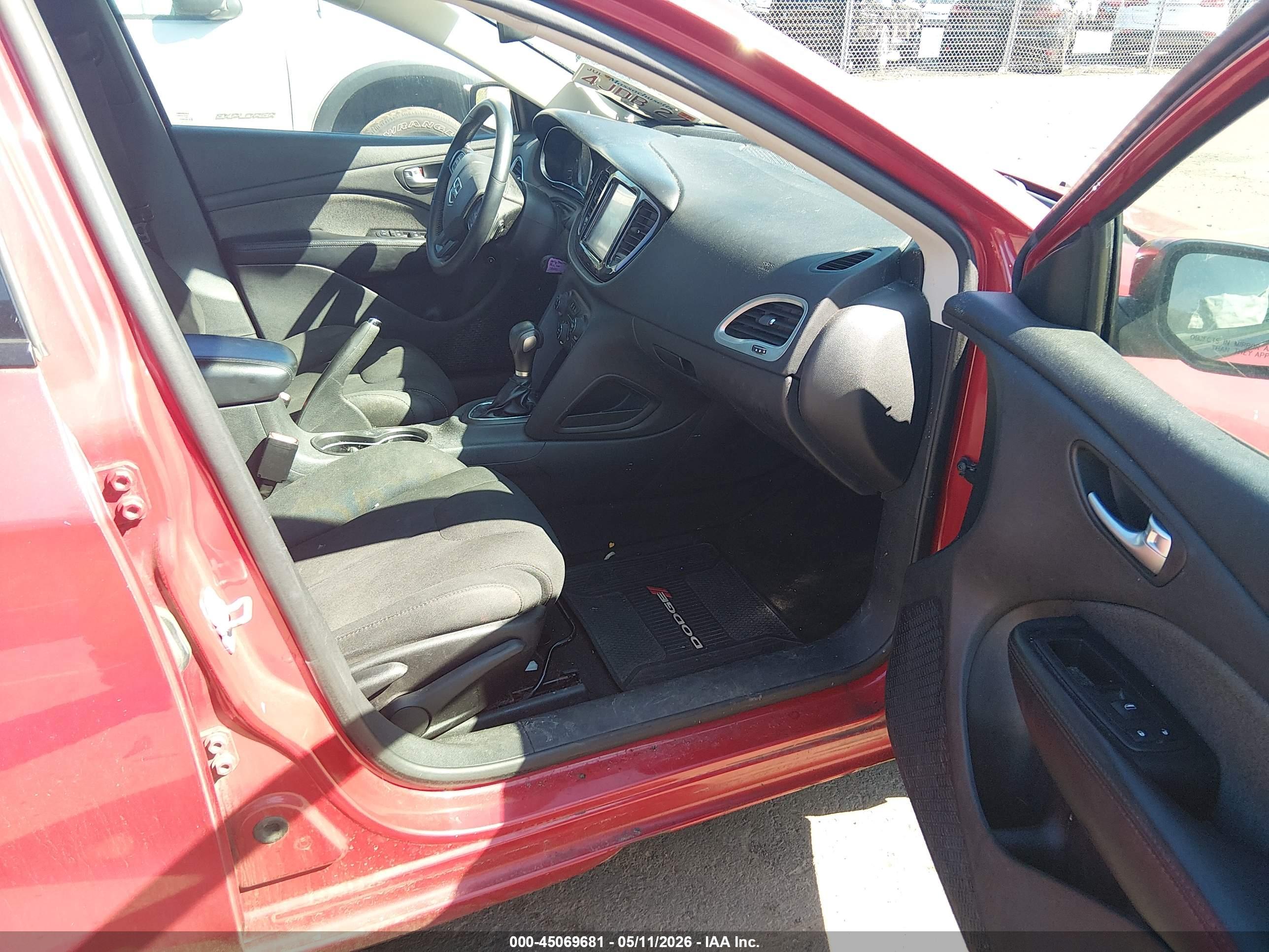 DODGE DART image 5