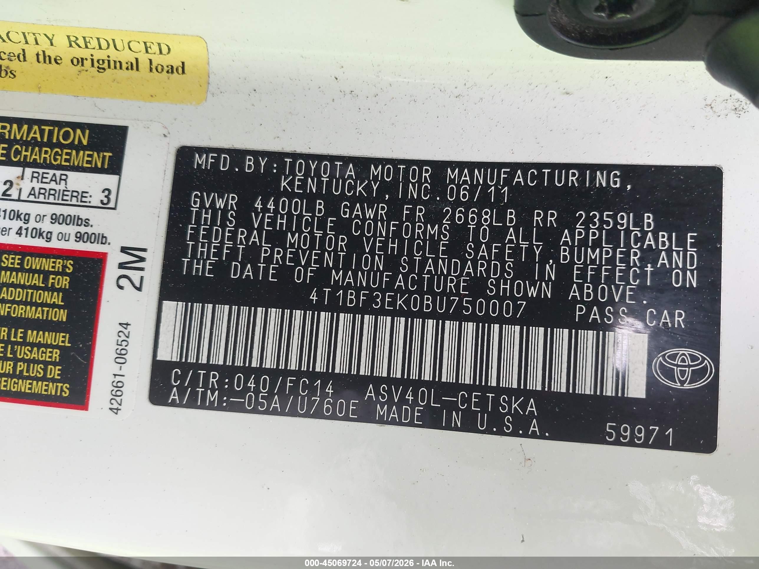 TOYOTA CAMRY image 9