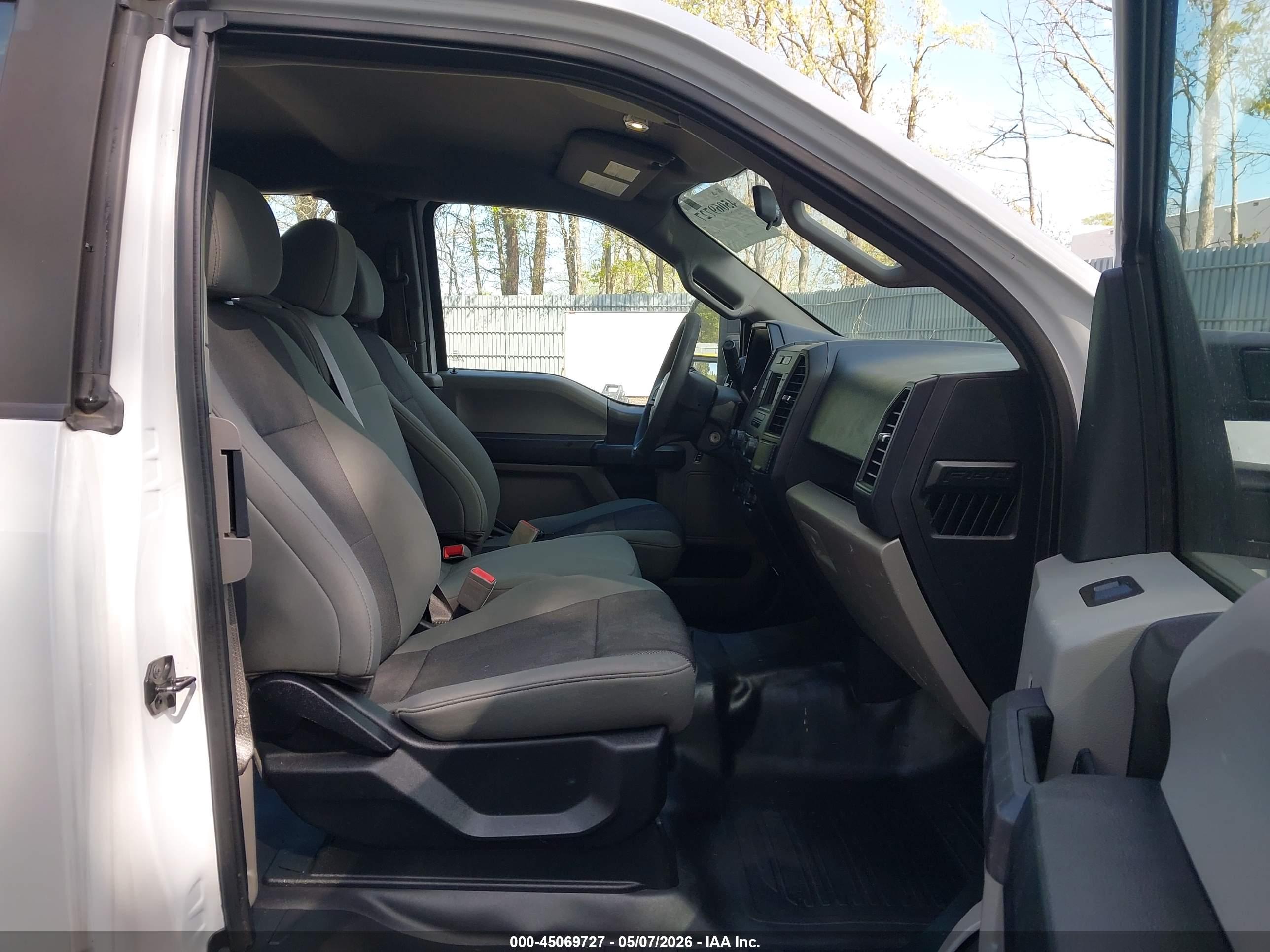 FORD F-150 image 5