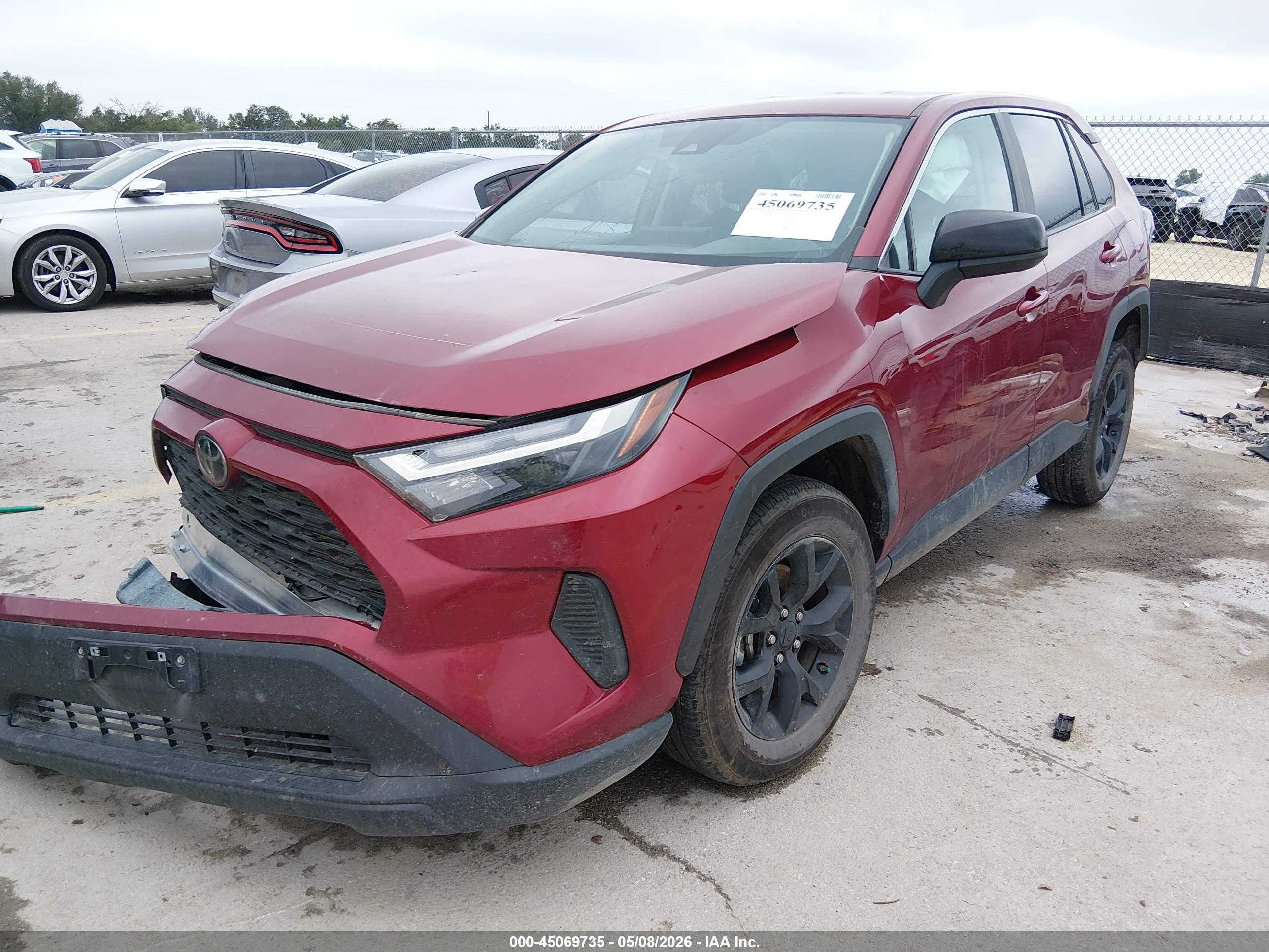 TOYOTA RAV4 image 2