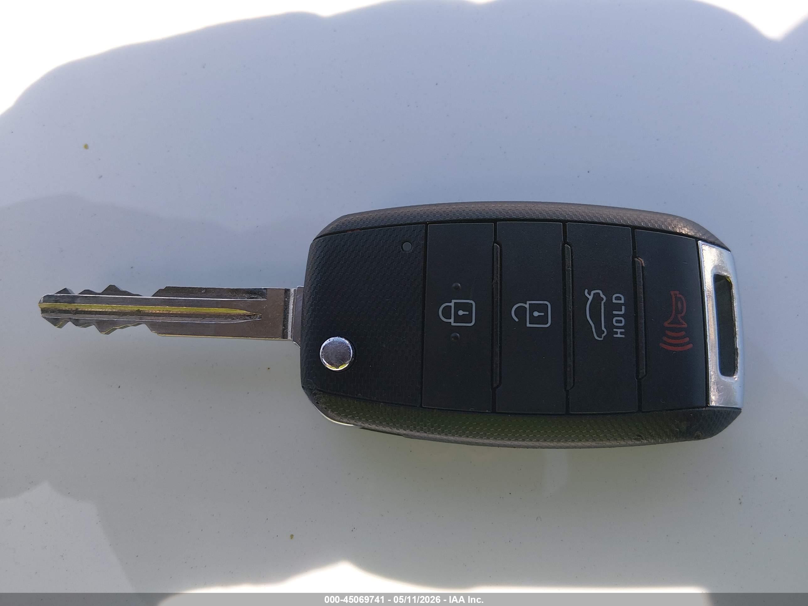 KIA FORTE image 11