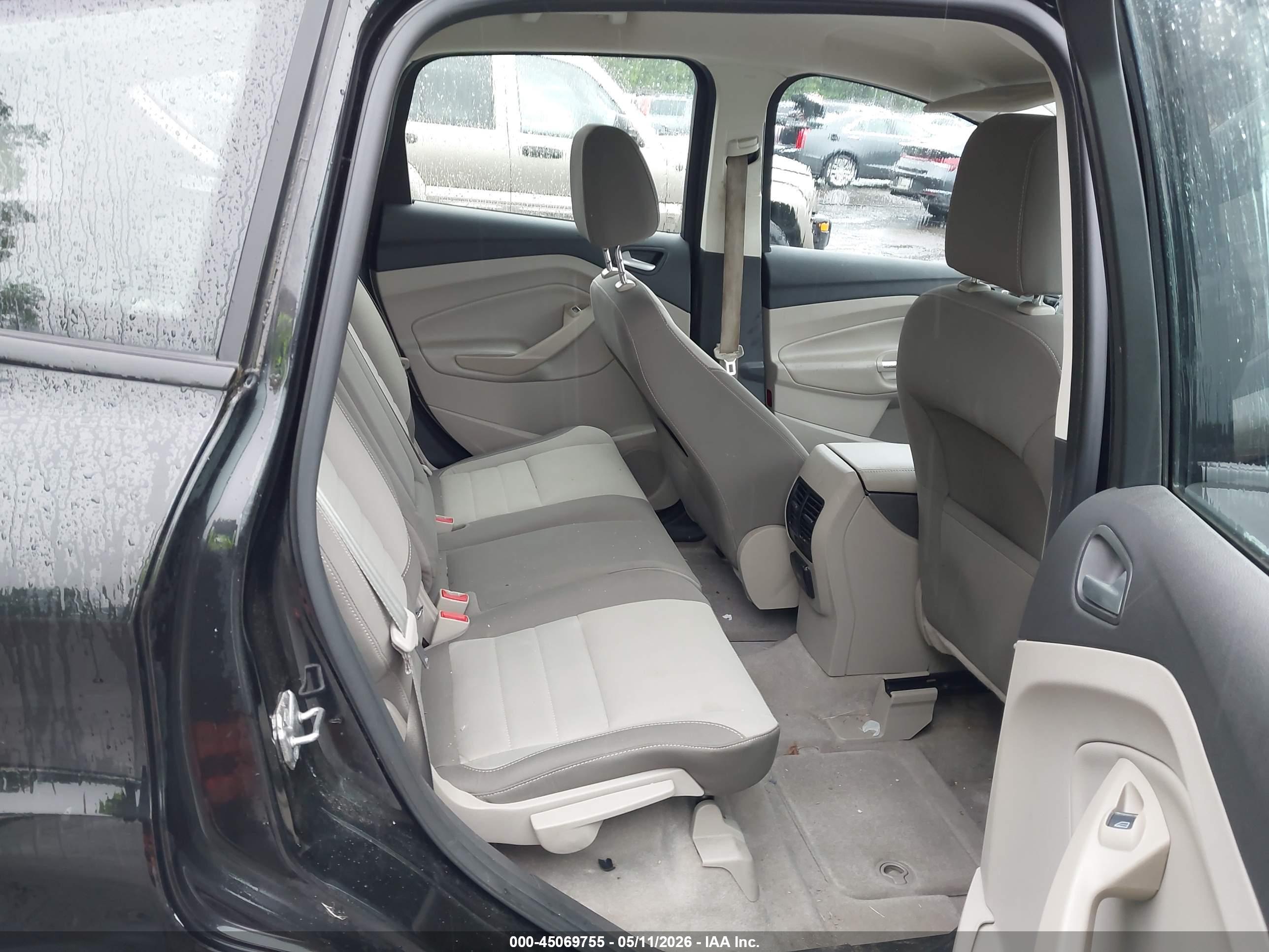 FORD C-MAX image 8
