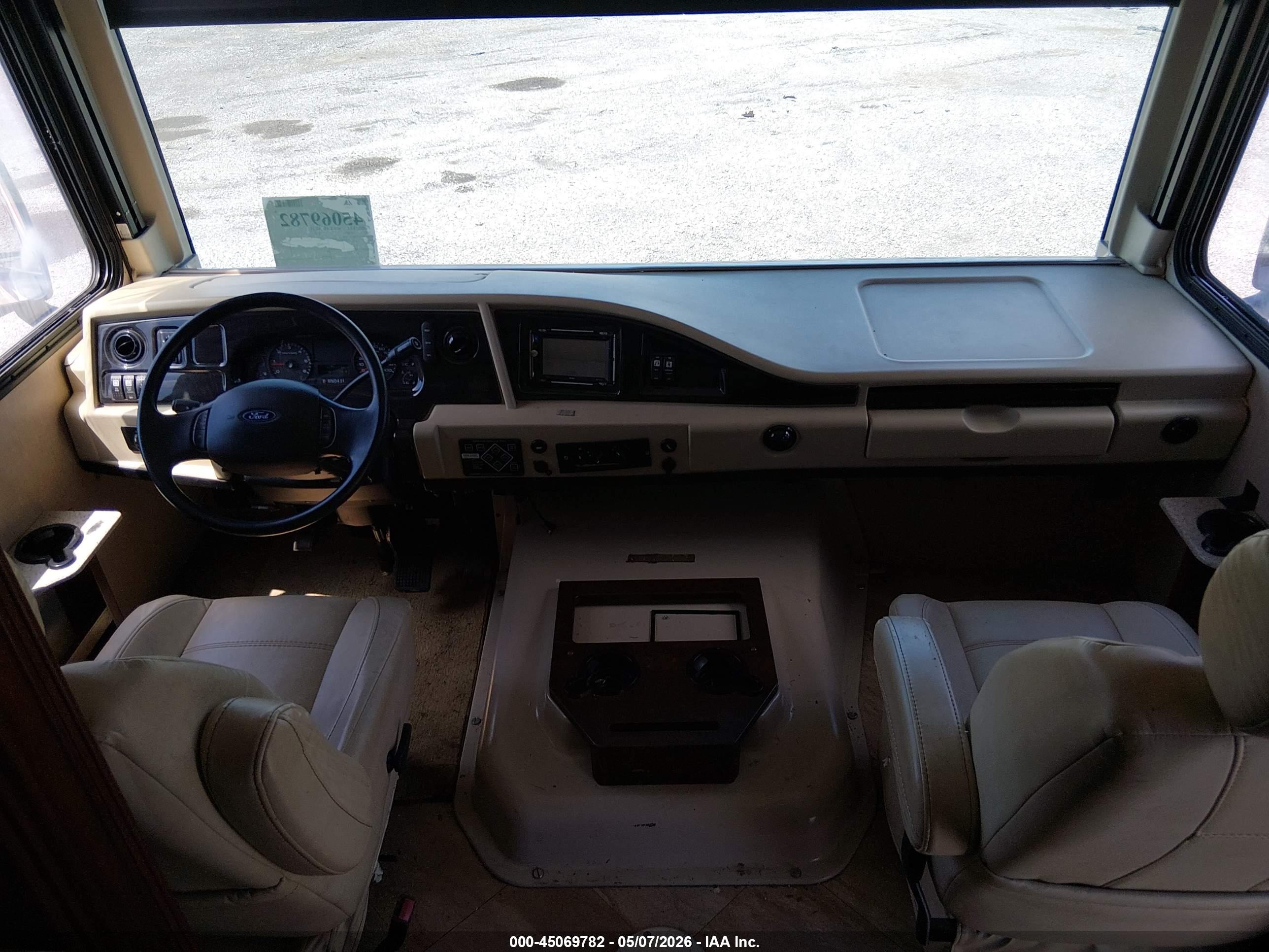 FORD F53 image 5