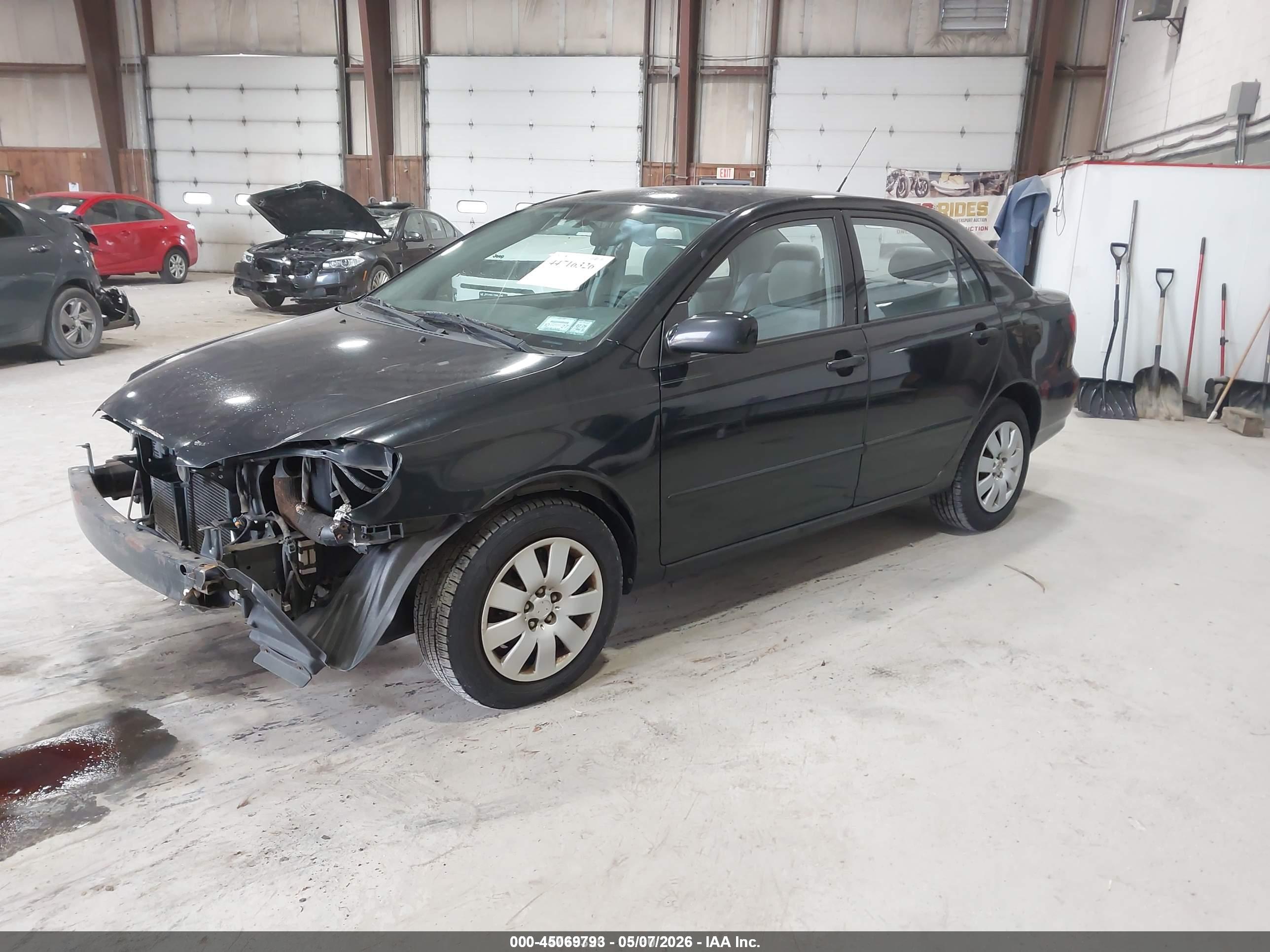 TOYOTA COROLLA image 2