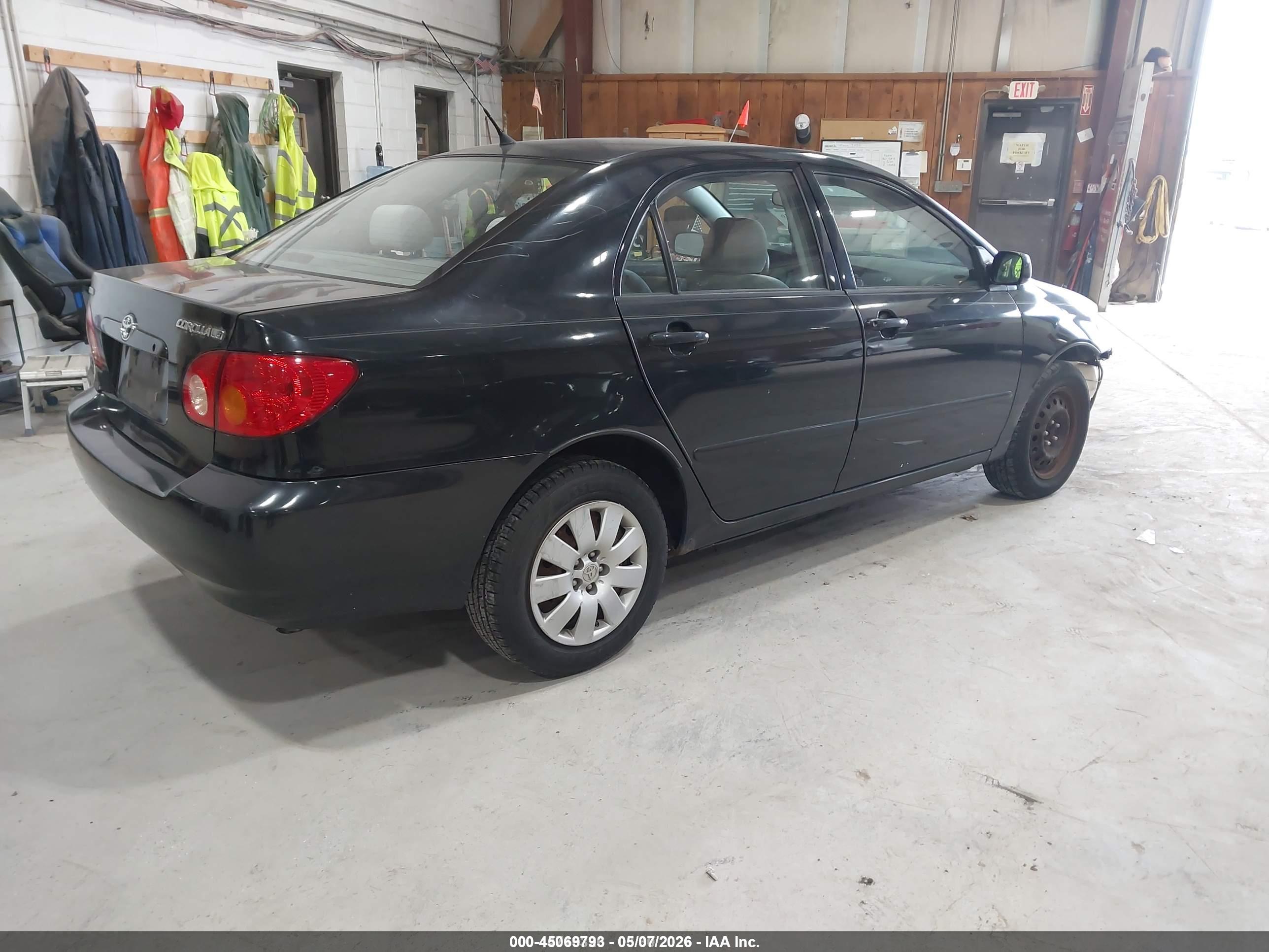 TOYOTA COROLLA image 4