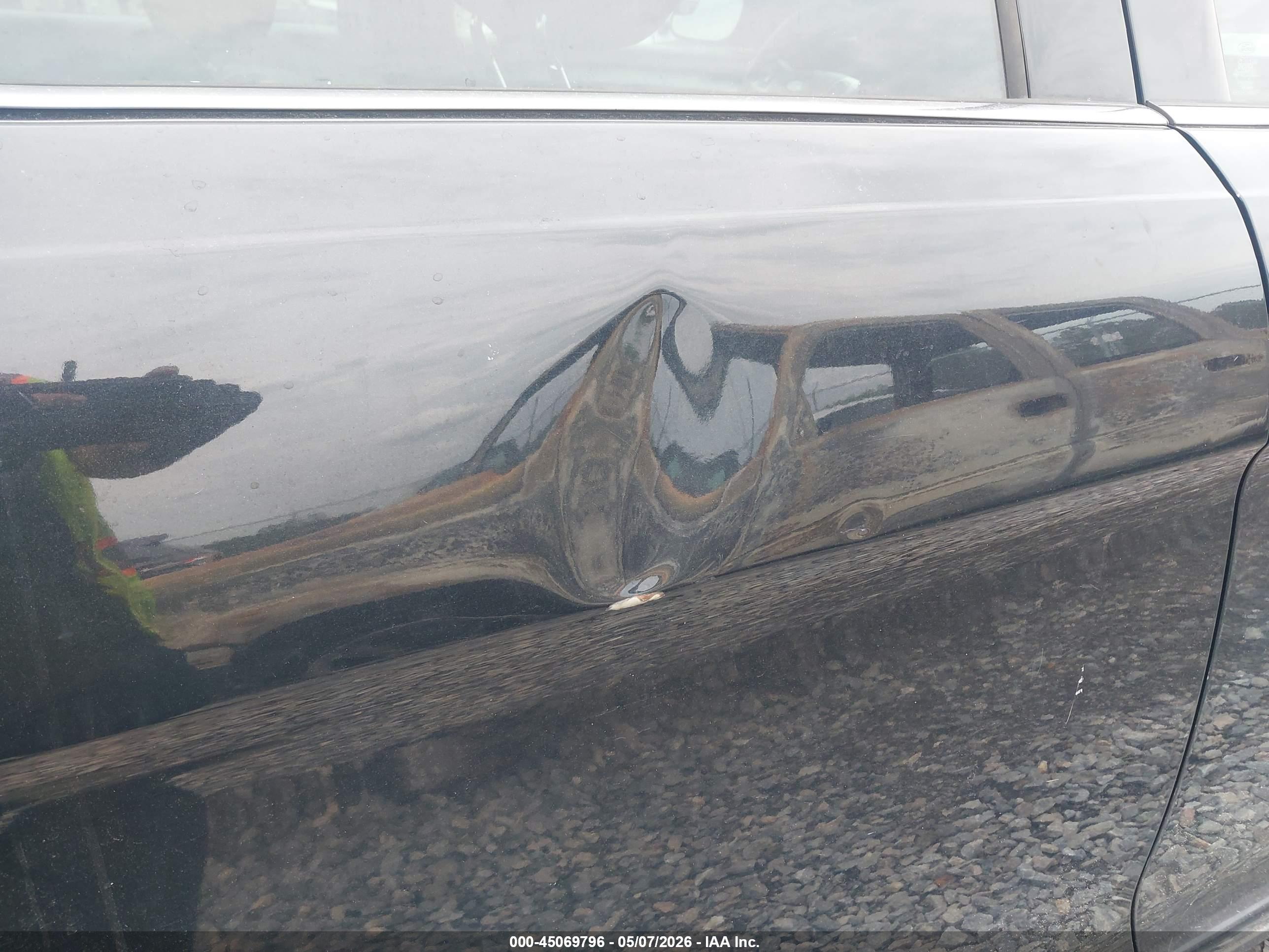 FORD TAURUS image 6