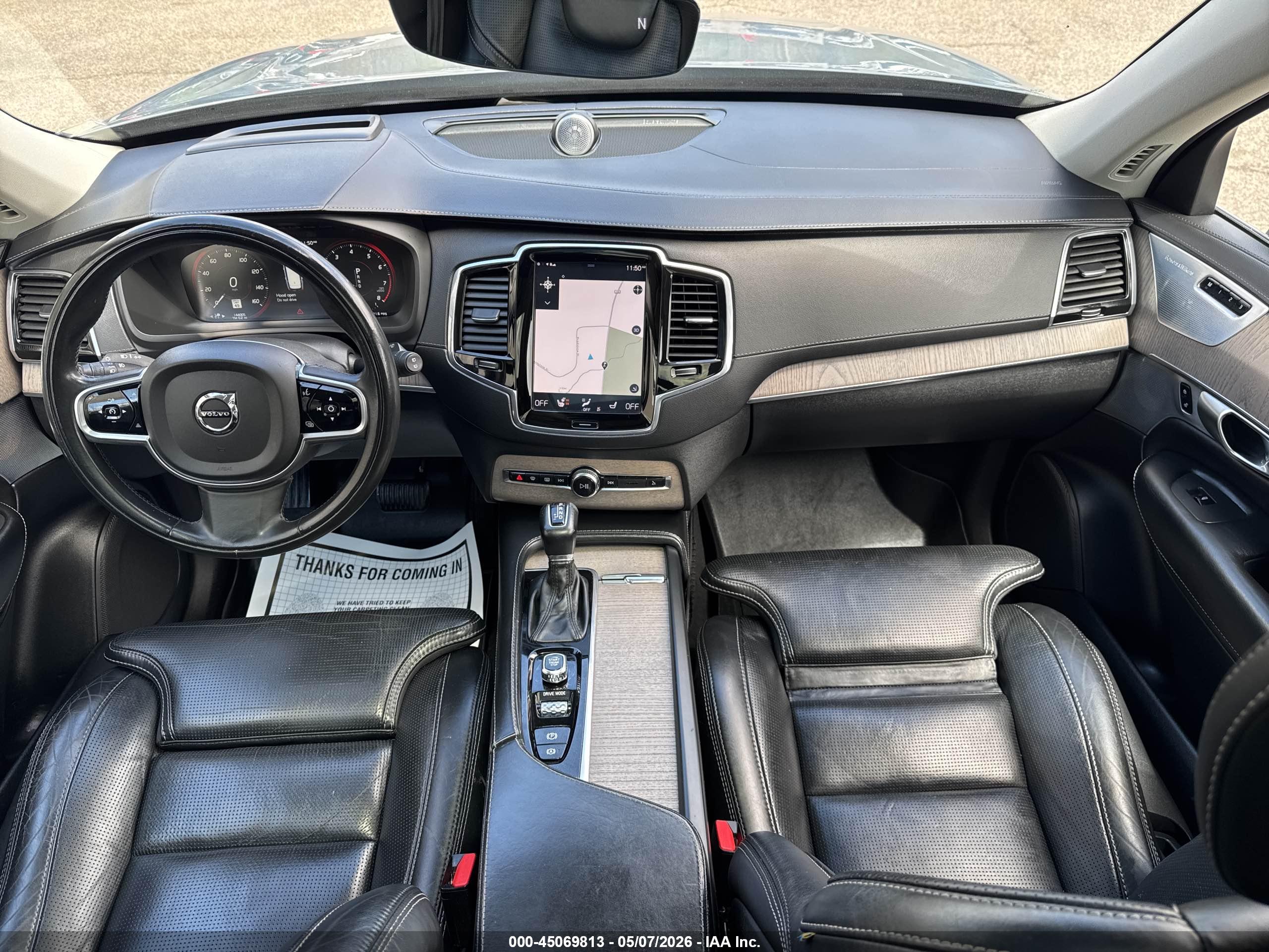 VOLVO XC90 image 6