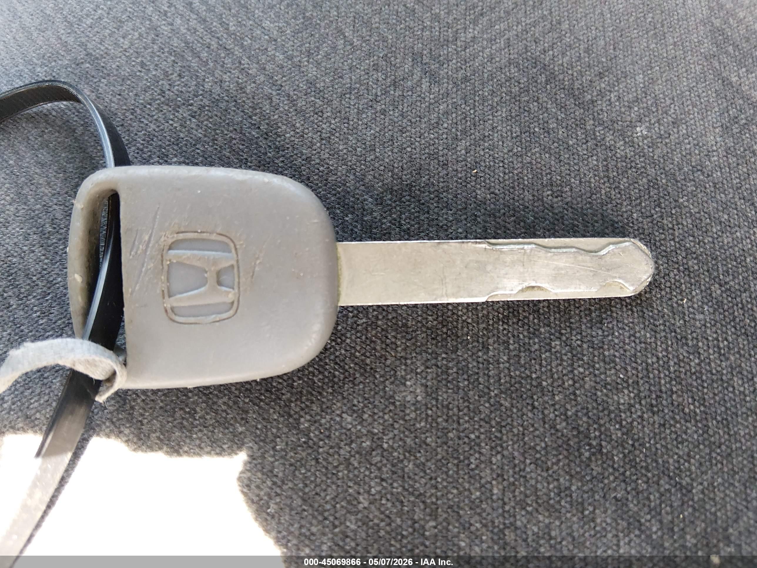 HONDA CR-V image 11