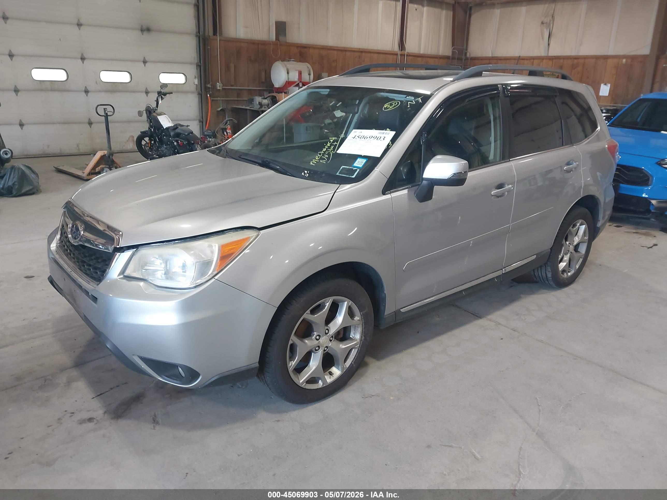 SUBARU FORESTER image 2