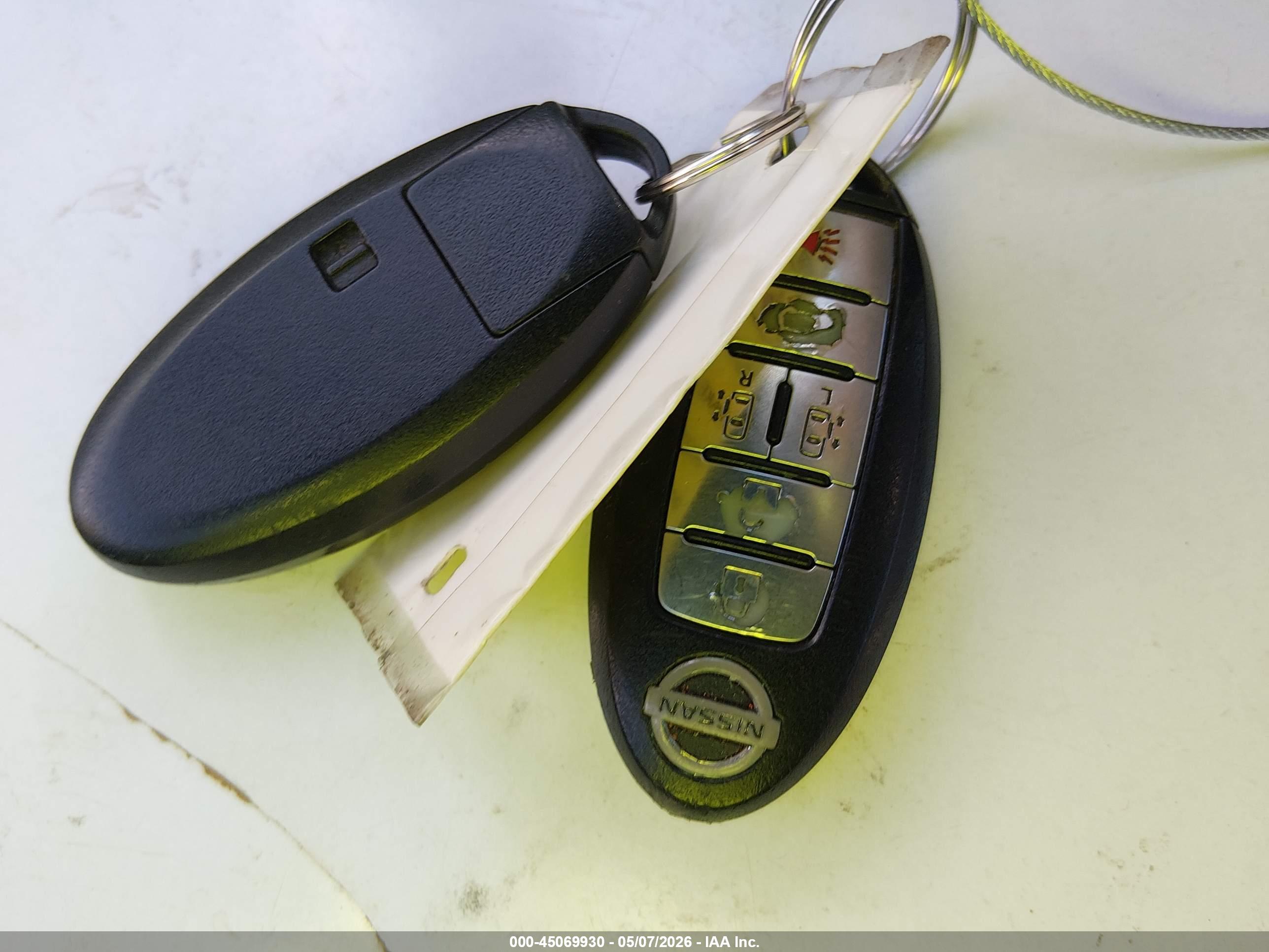 NISSAN QUEST image 11
