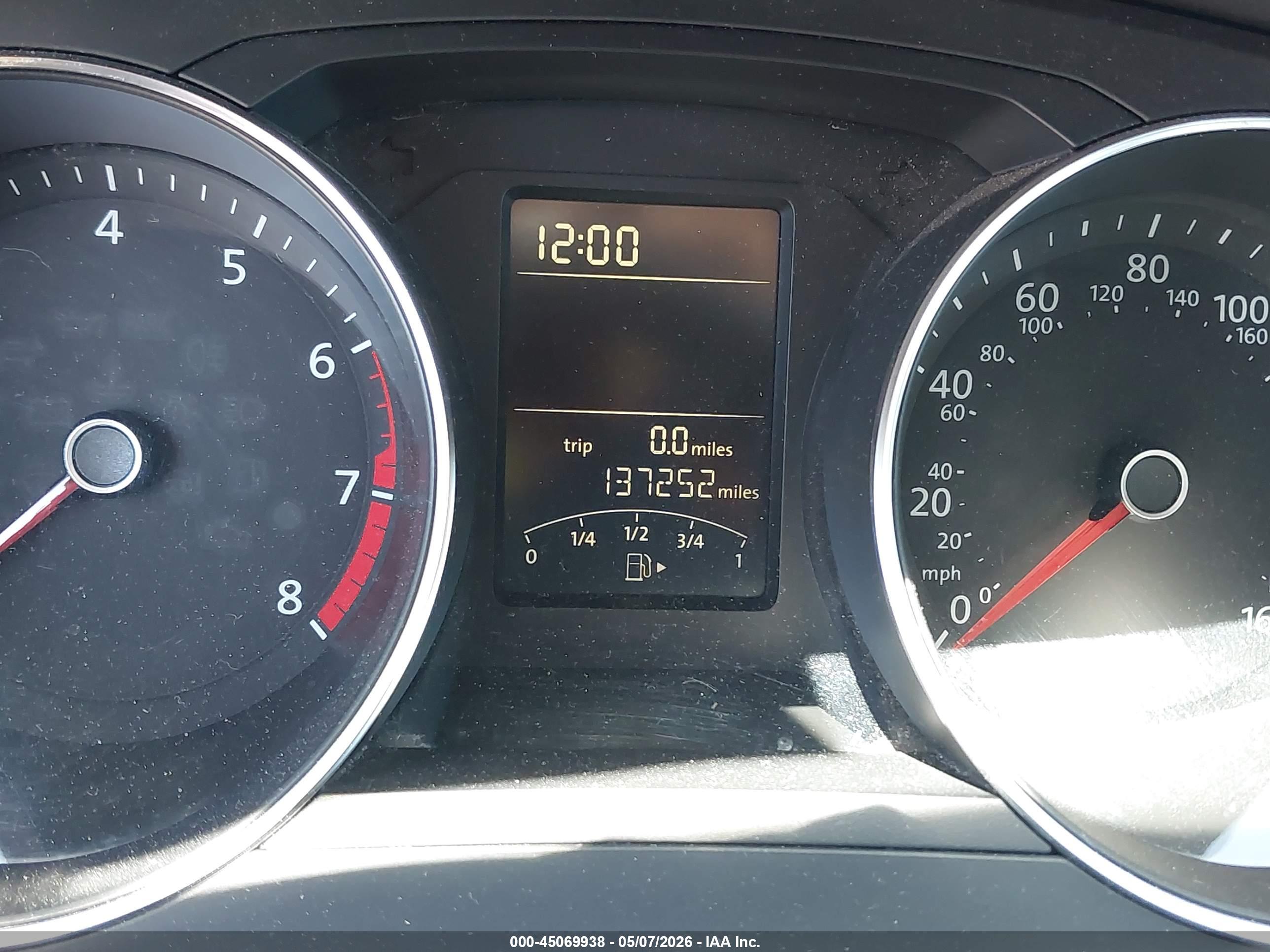 VOLKSWAGEN JETTA image 7