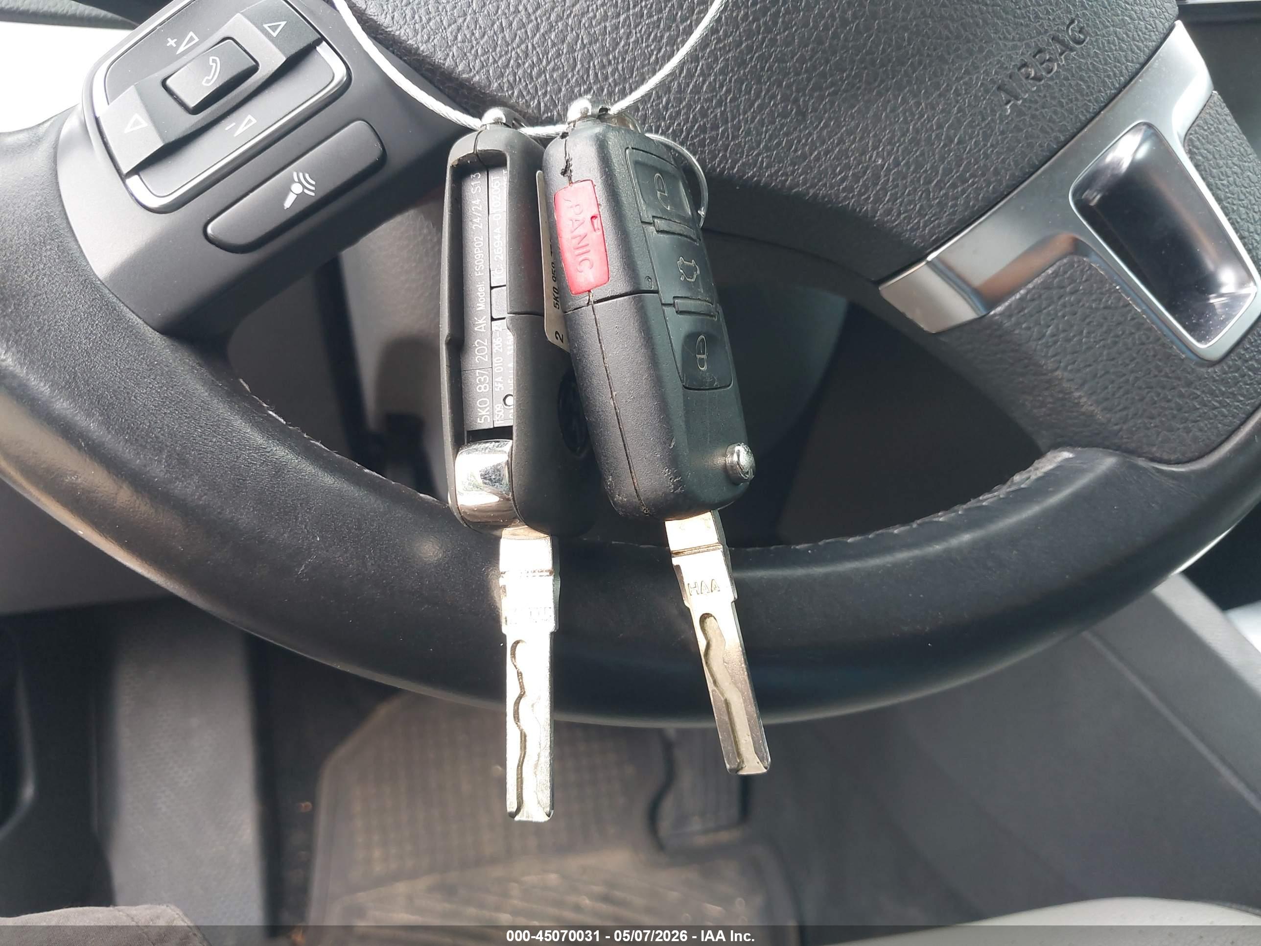 VOLKSWAGEN JETTA image 11