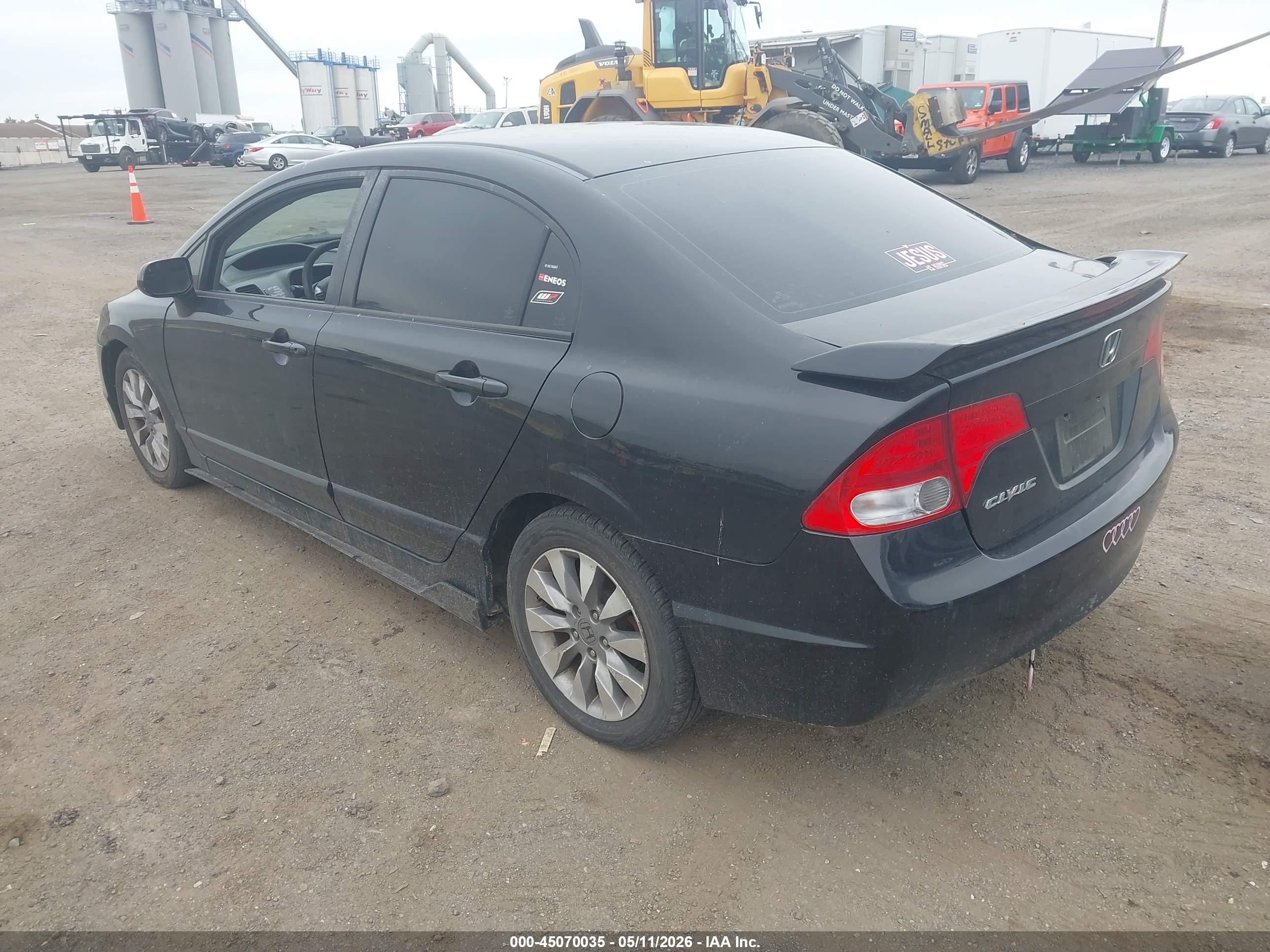 HONDA CIVIC image 3