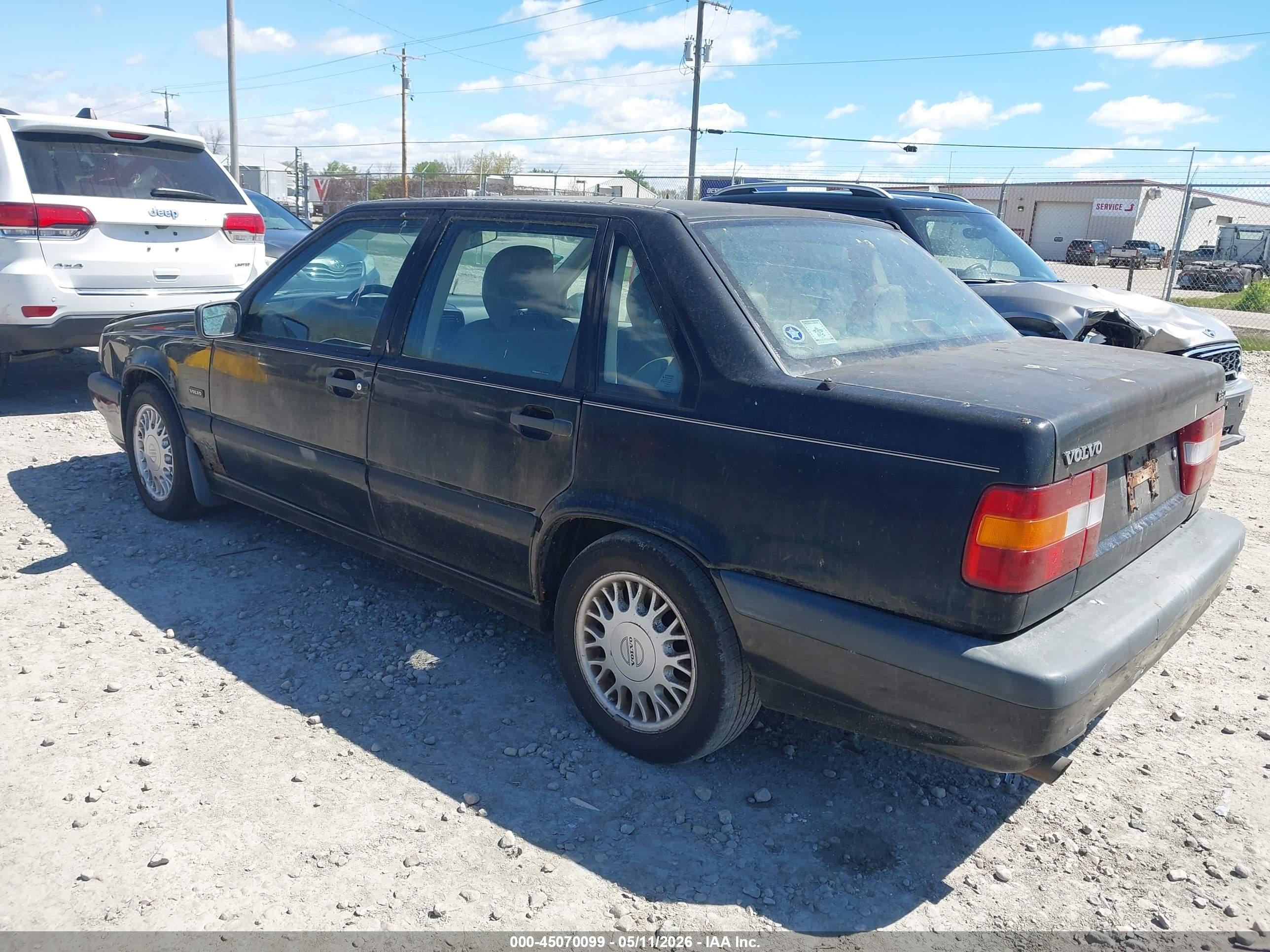 VOLVO 850 image 3