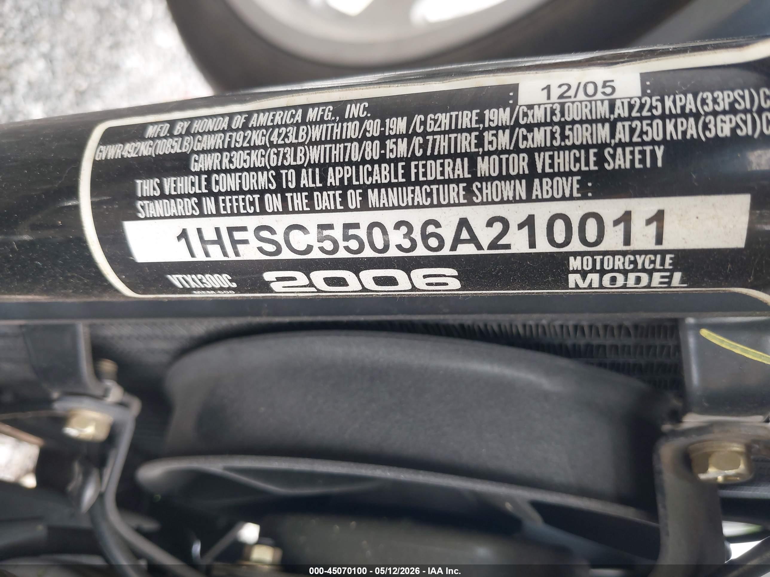 HONDA VTX1300 image 10