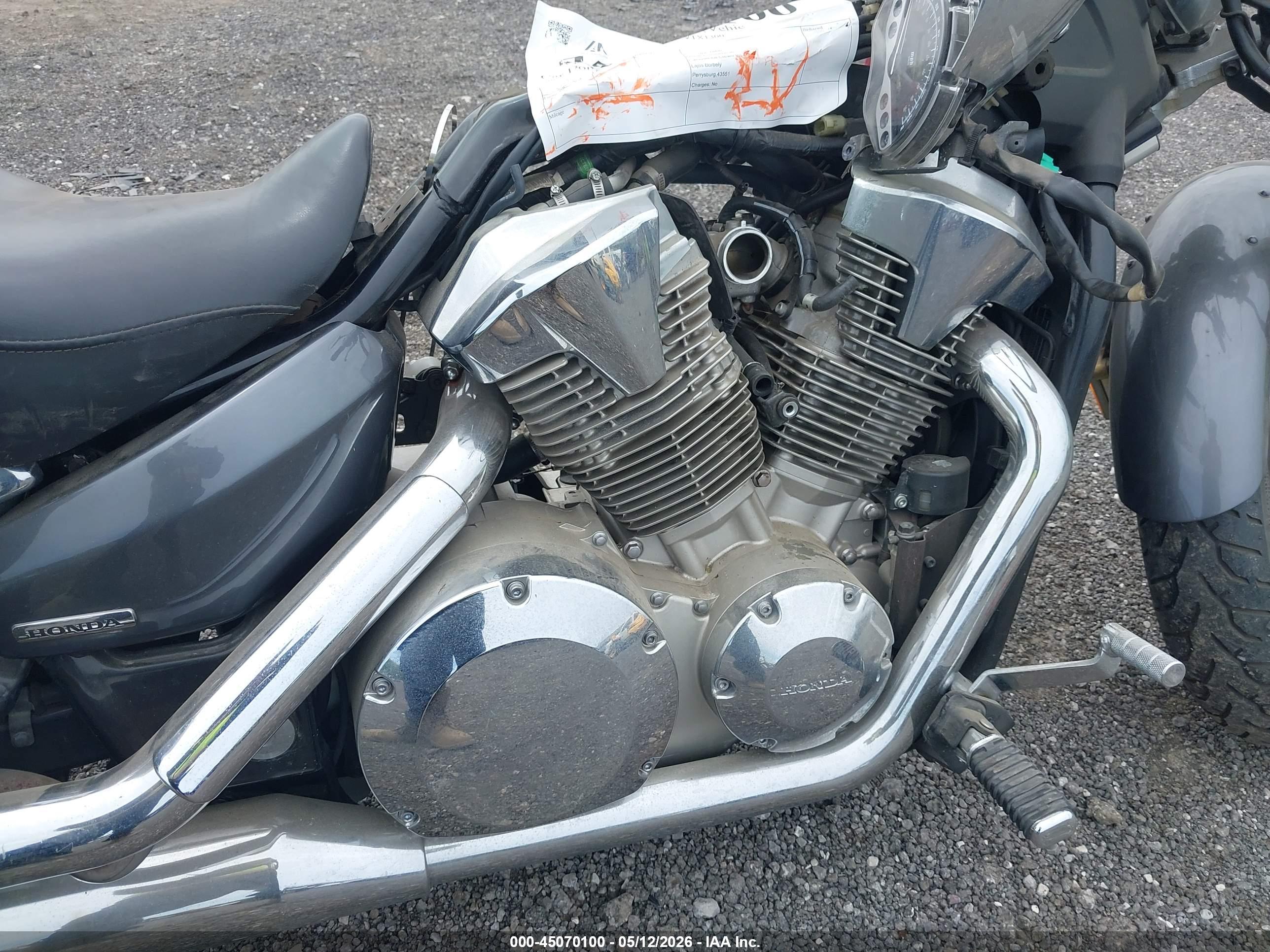 HONDA VTX1300 image 8