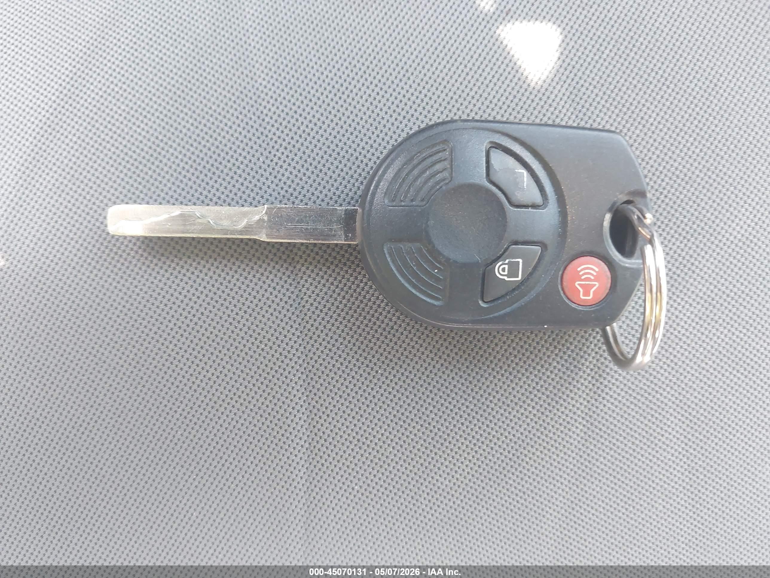 FORD ESCAPE image 11