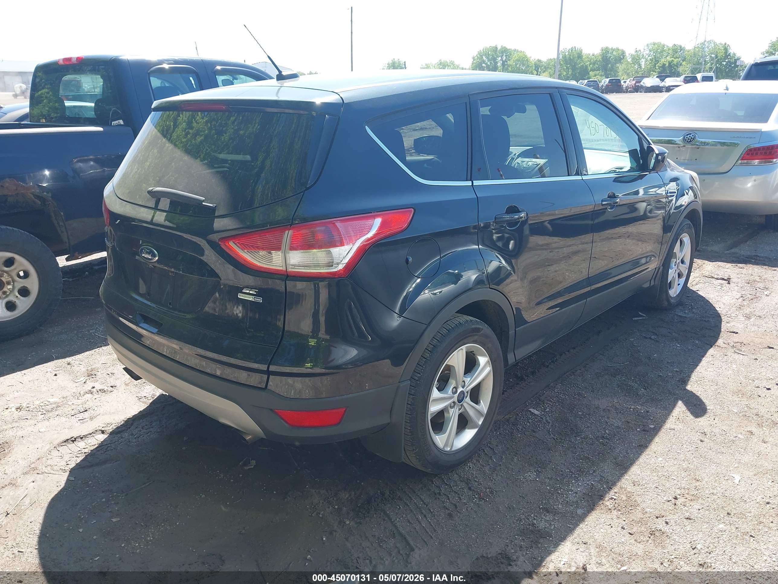FORD ESCAPE image 4