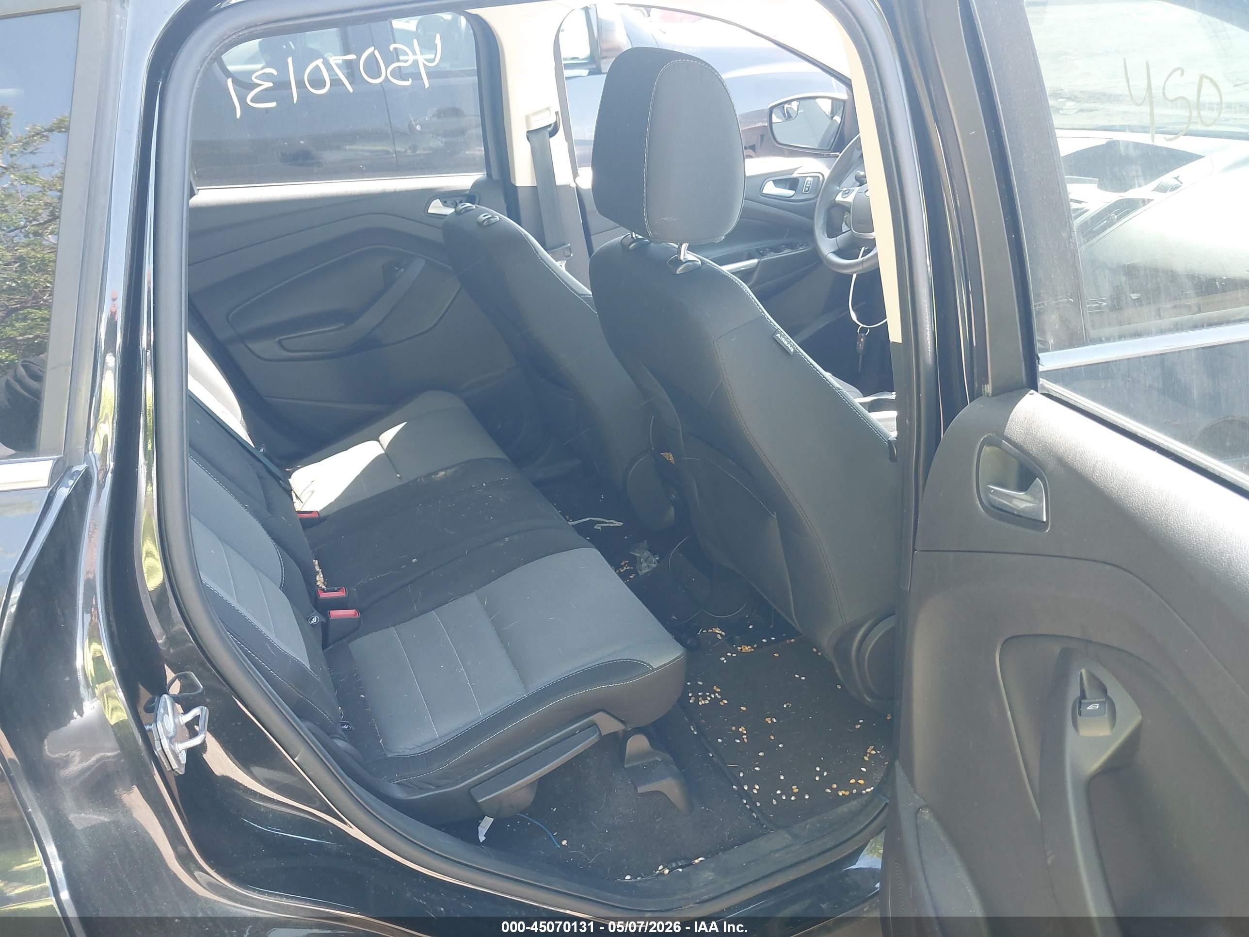 FORD ESCAPE image 8