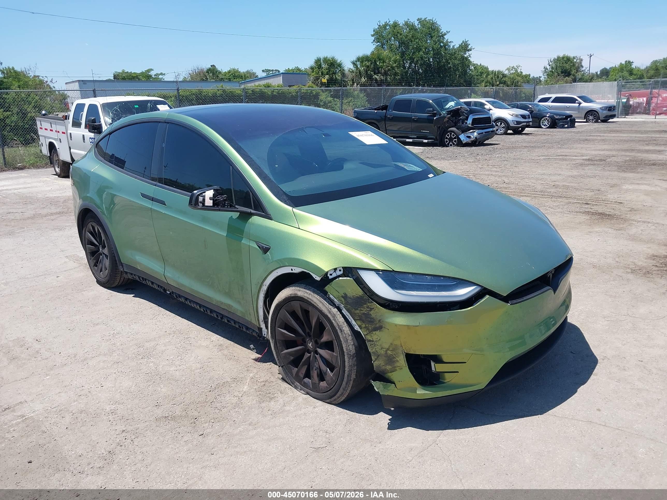 TESLA MODEL image 6